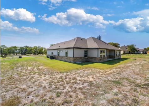 1013 Don Eve Court Azle TX 76020