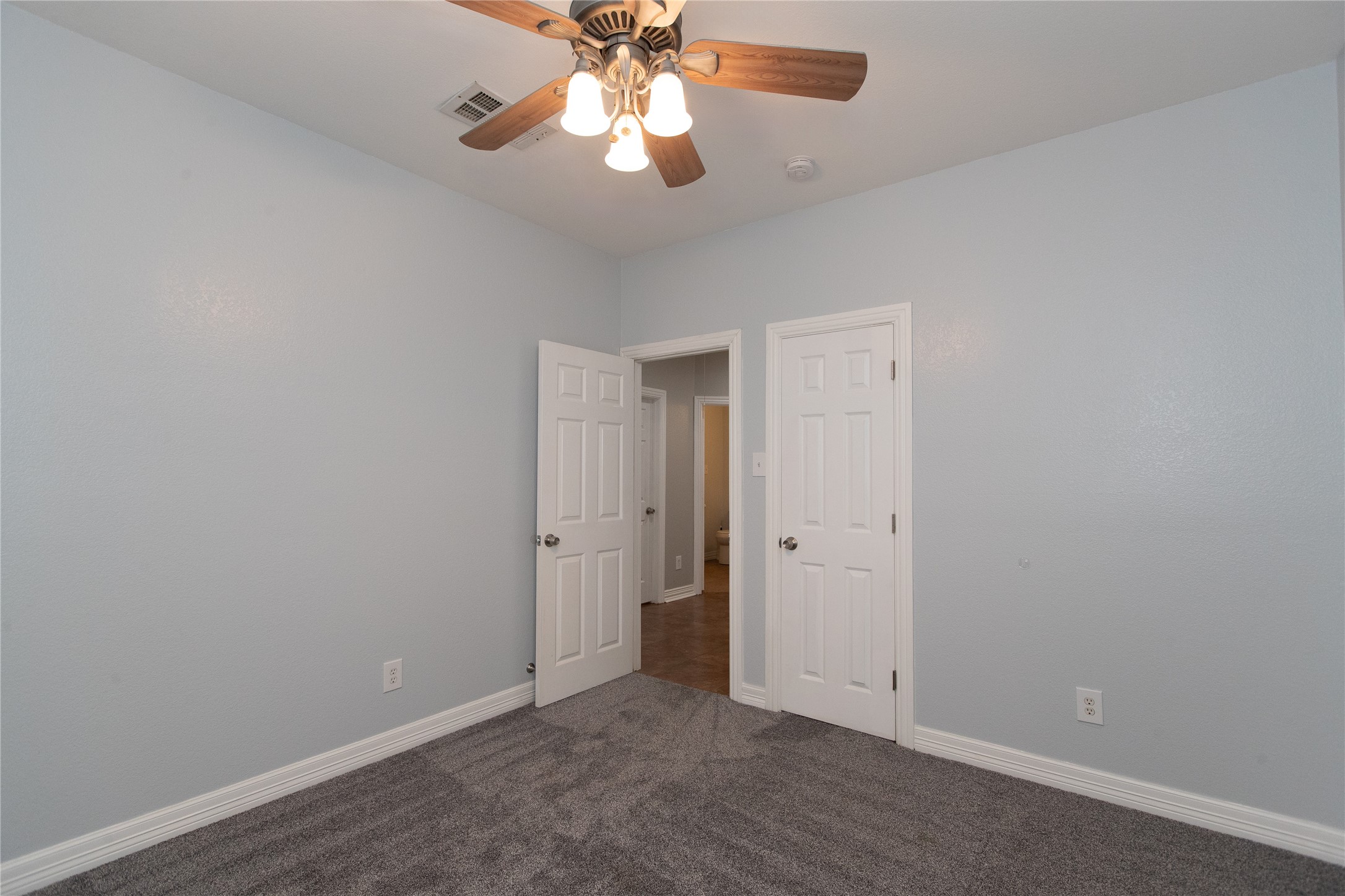 6122 Fieldcrest Lane Sachse TX 75048