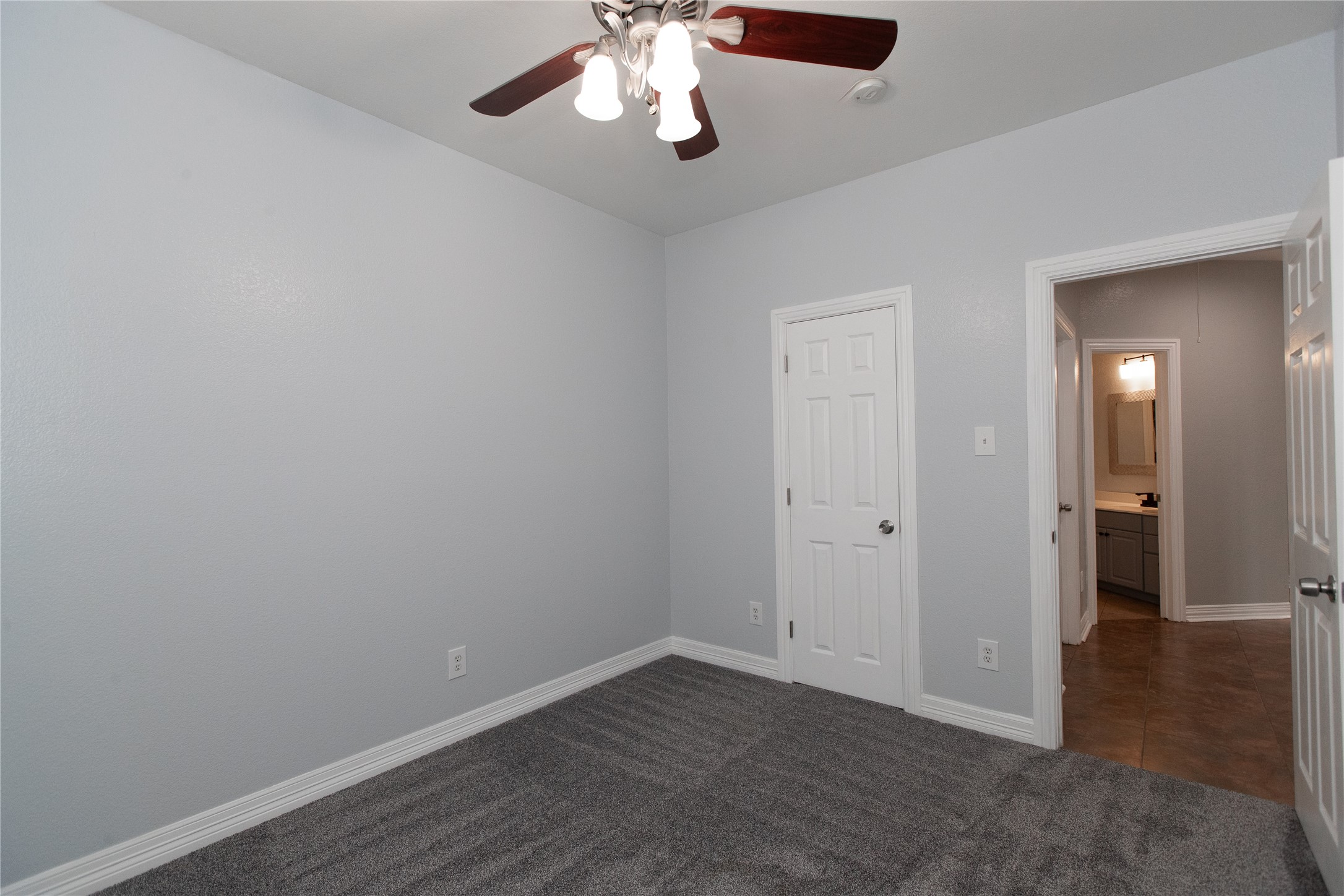 6122 Fieldcrest Lane Sachse TX 75048