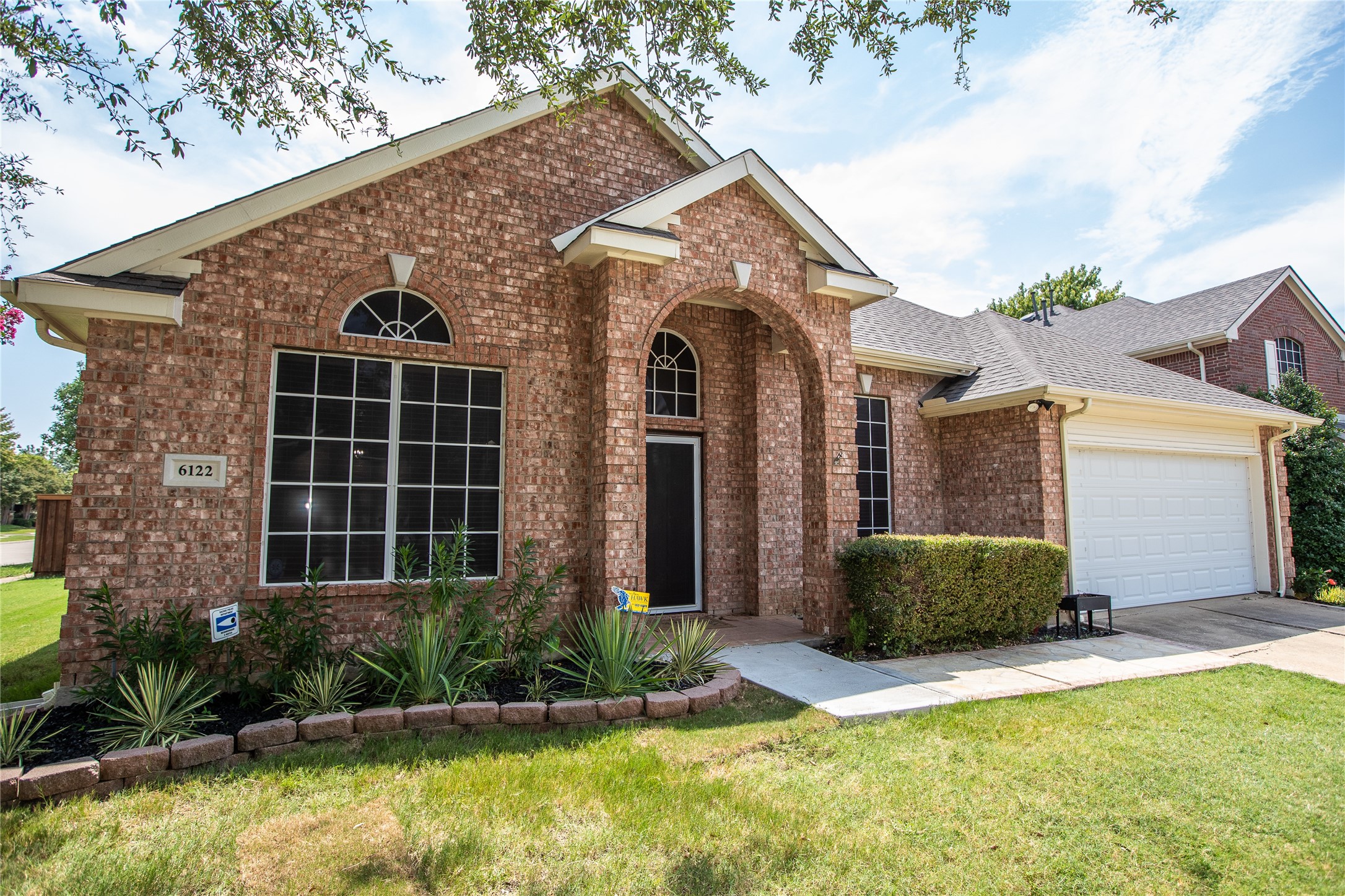 6122 Fieldcrest Lane Sachse TX 75048