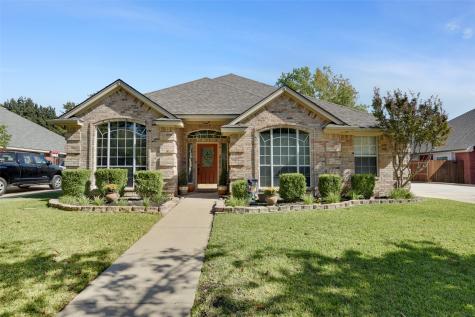 7320 Cottonwood Court North Richland Hills TX 76182