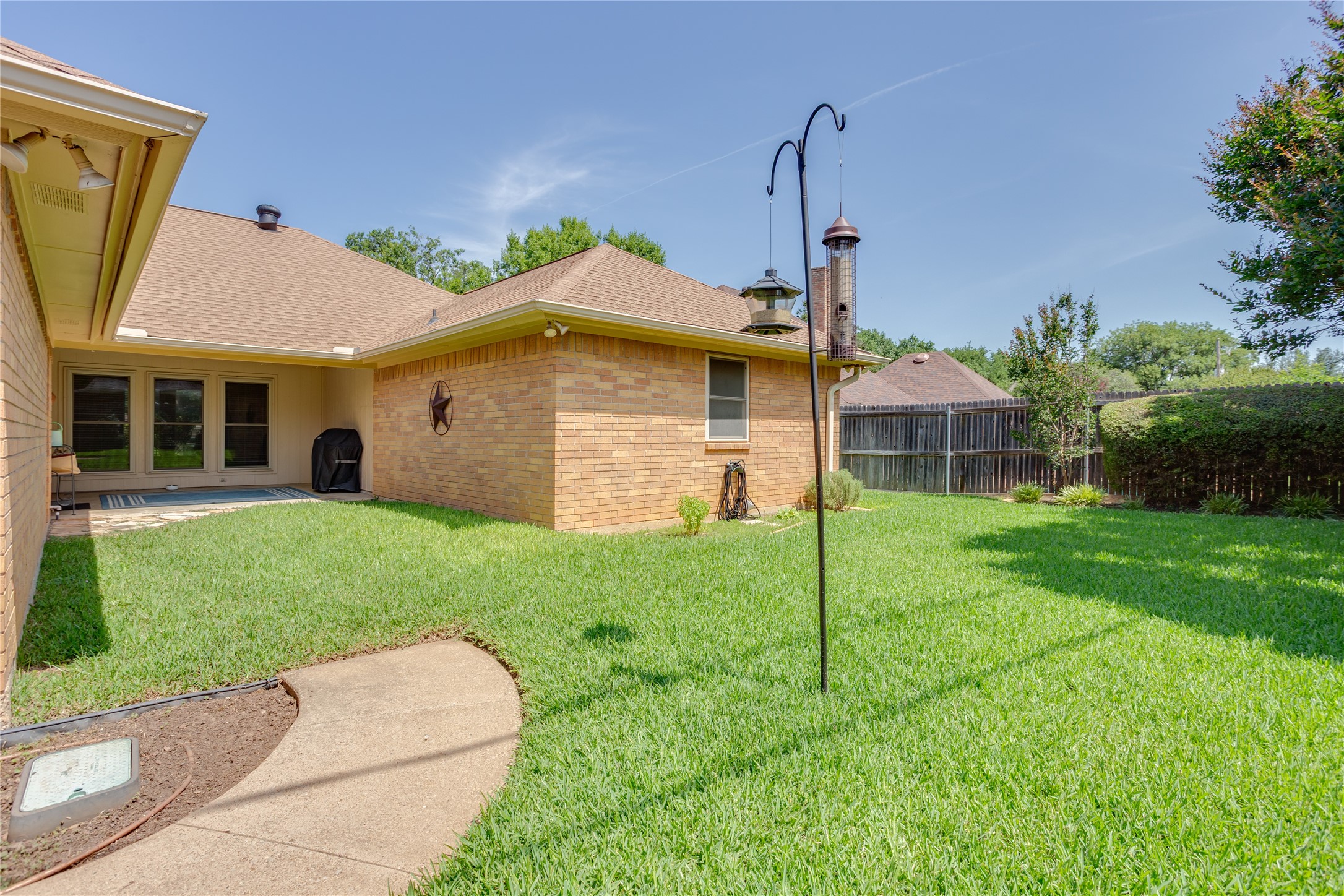 4322 Waycross Drive Arlington TX 76016