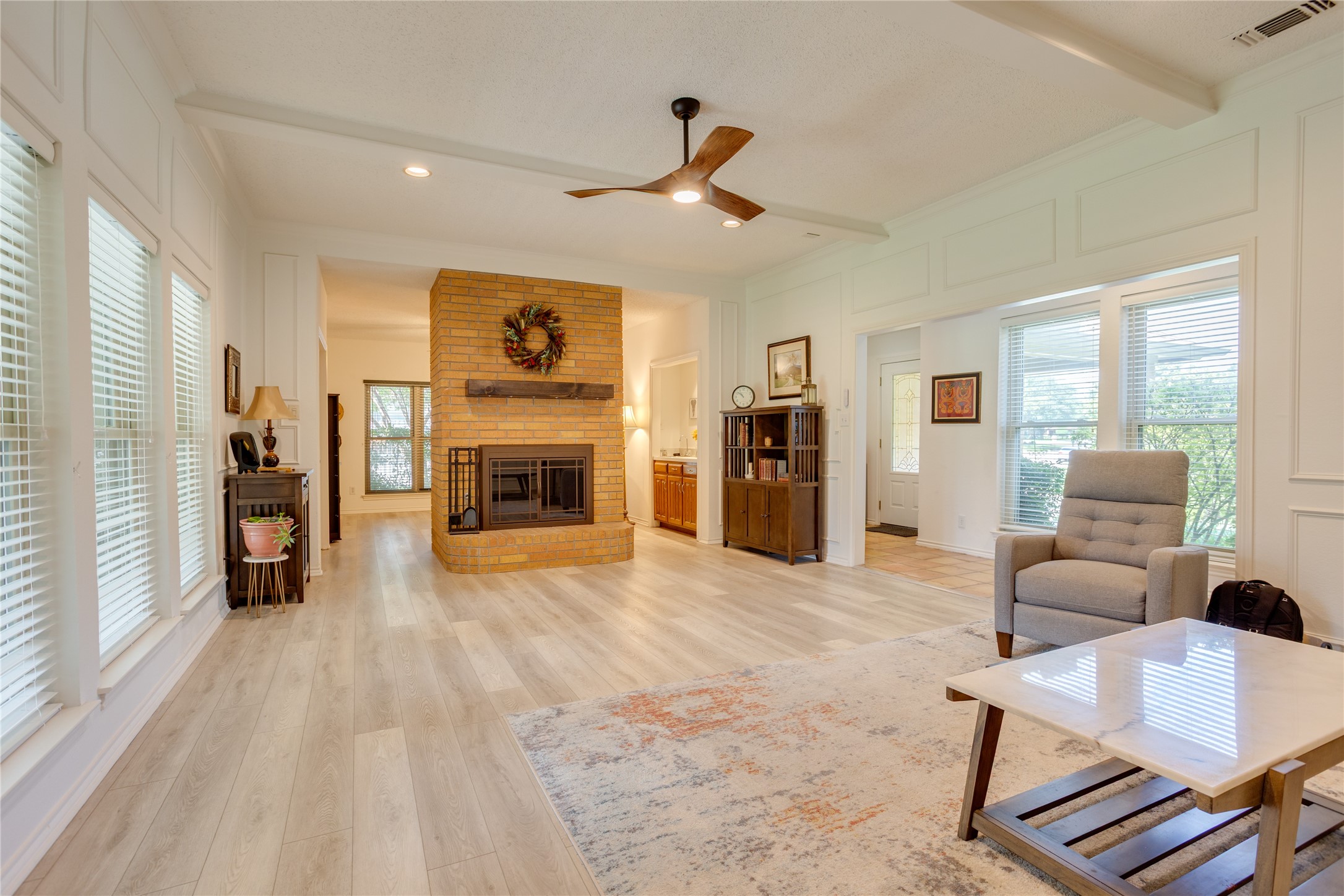 4322 Waycross Drive Arlington TX 76016