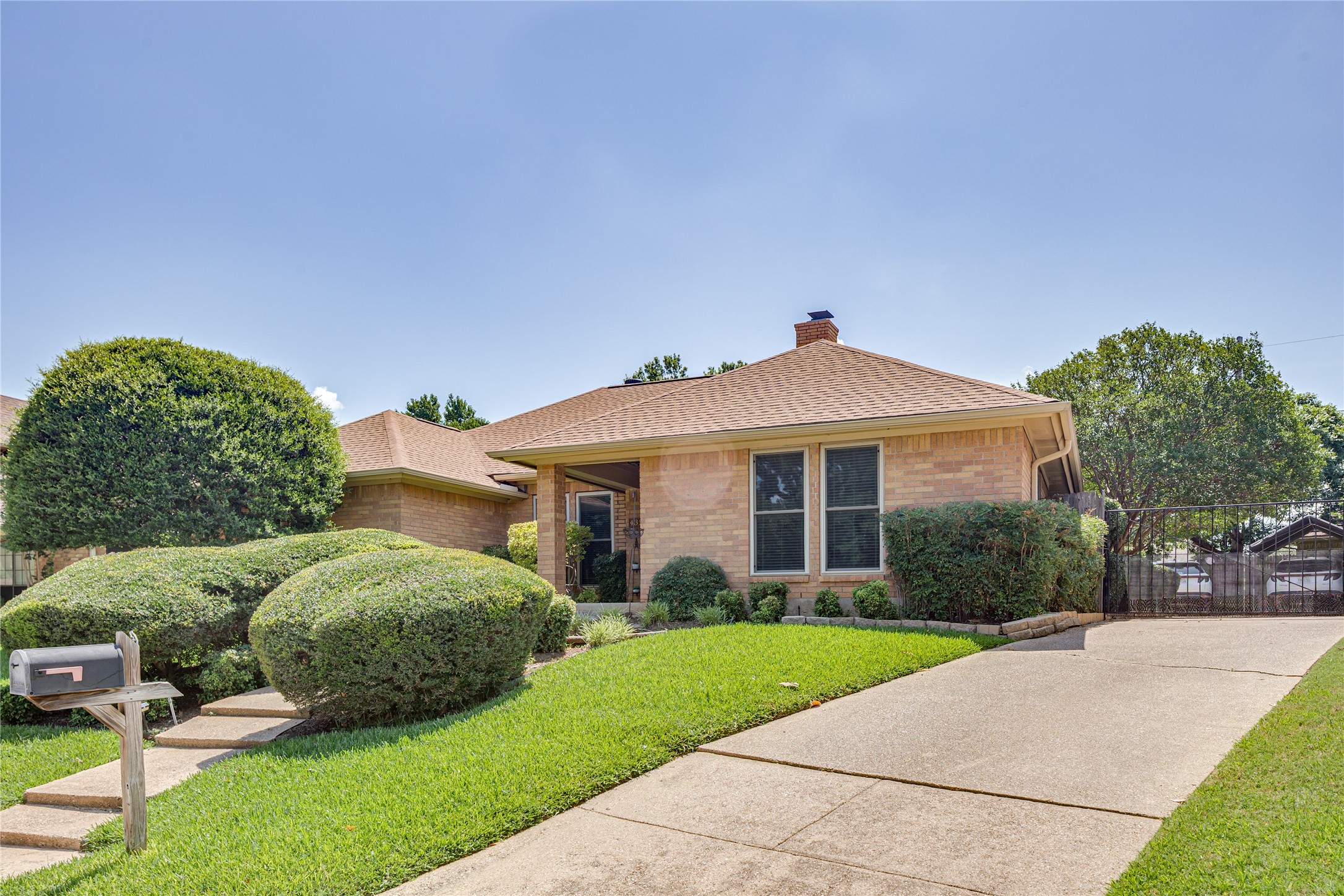 4322 Waycross Drive Arlington TX 76016