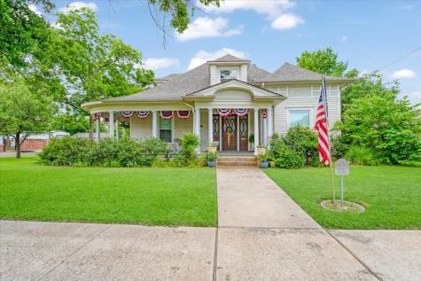 704 E Main Street Honey Grove TX 75446