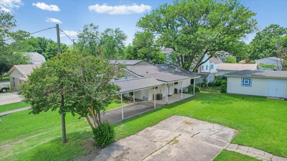 704 E Main Street Honey Grove TX 75446
