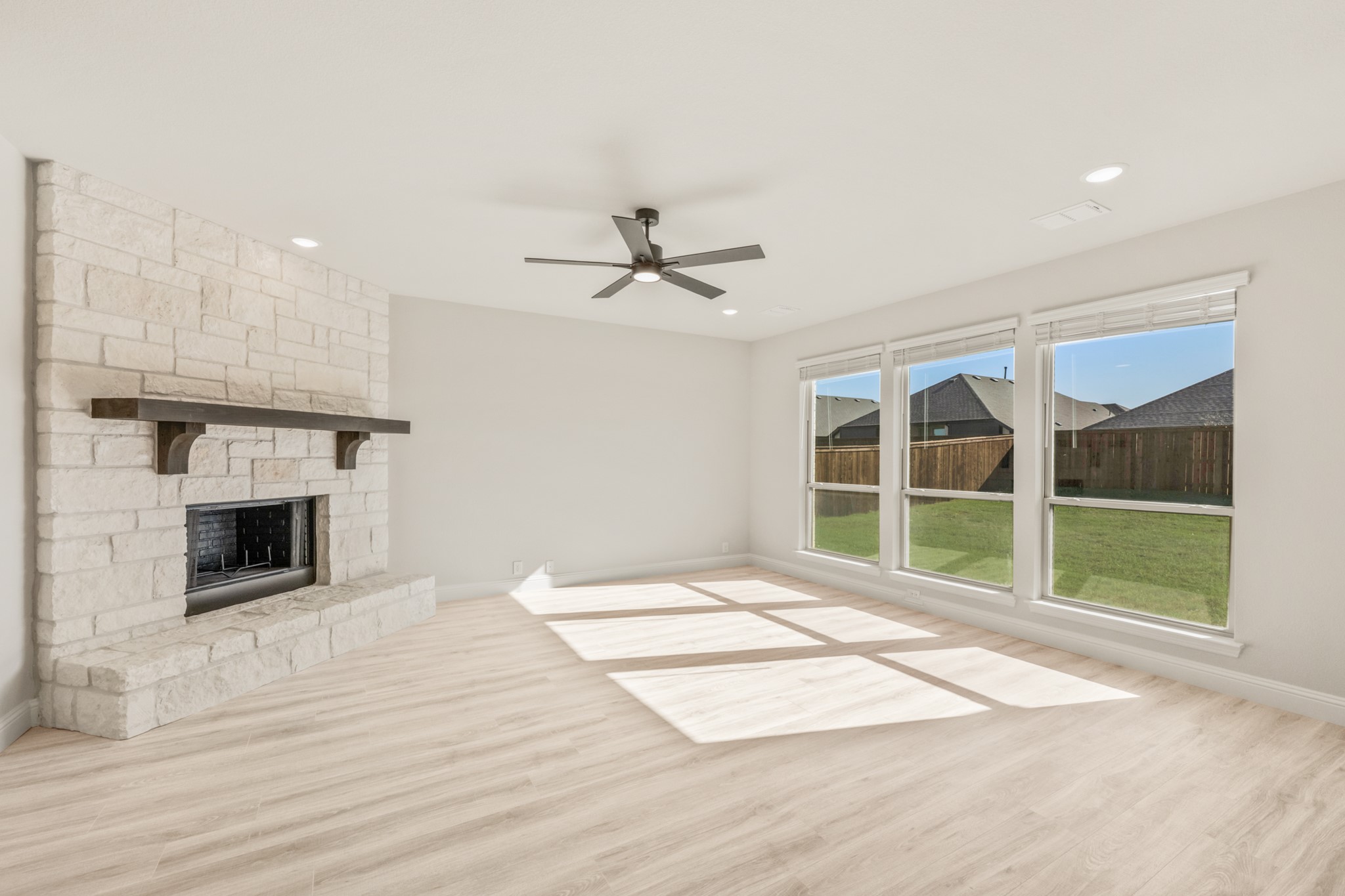 7720 Oakmeade Street Joshua TX 76058