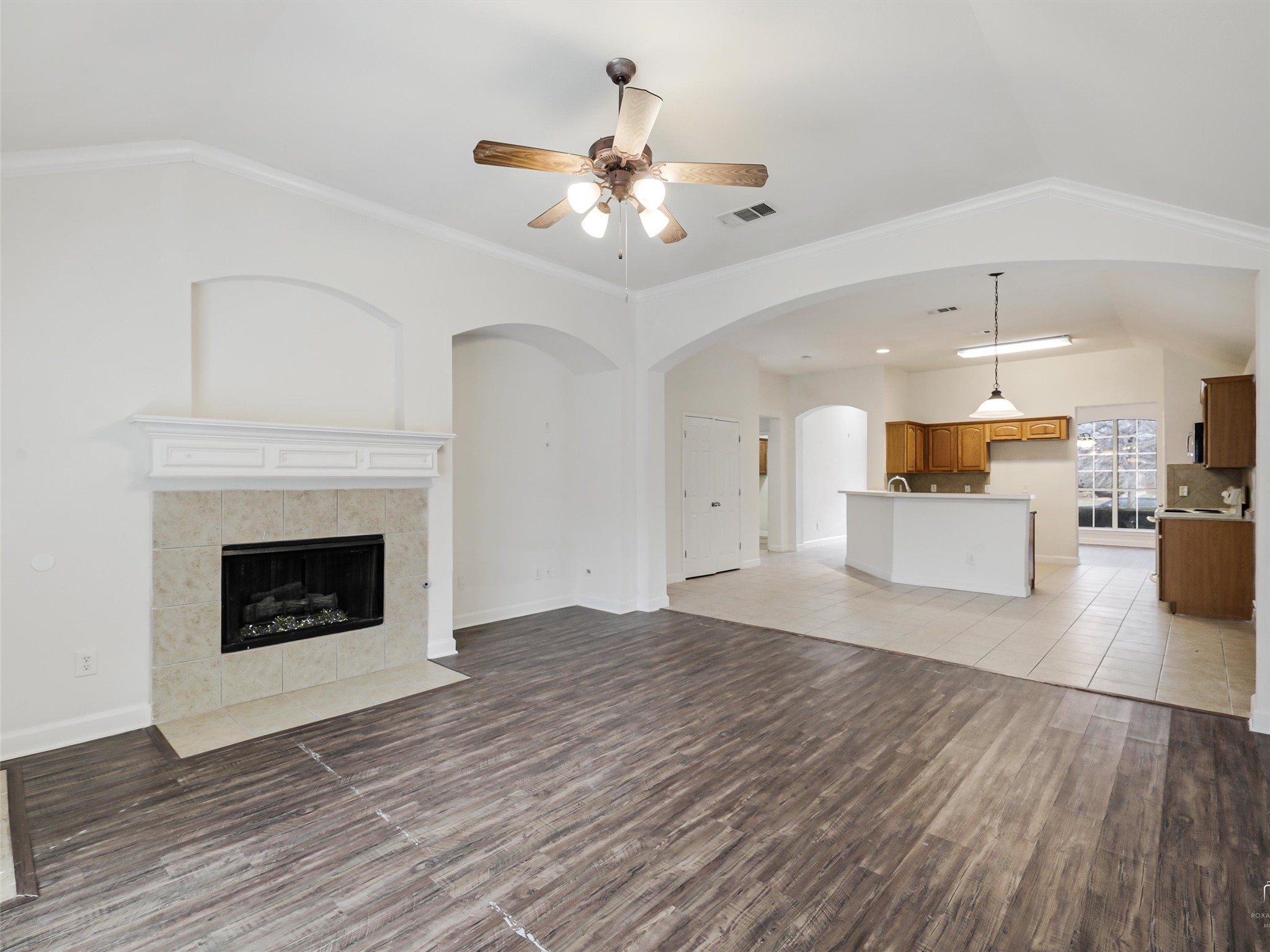 704 Darlington Trail Fort Worth TX 76131