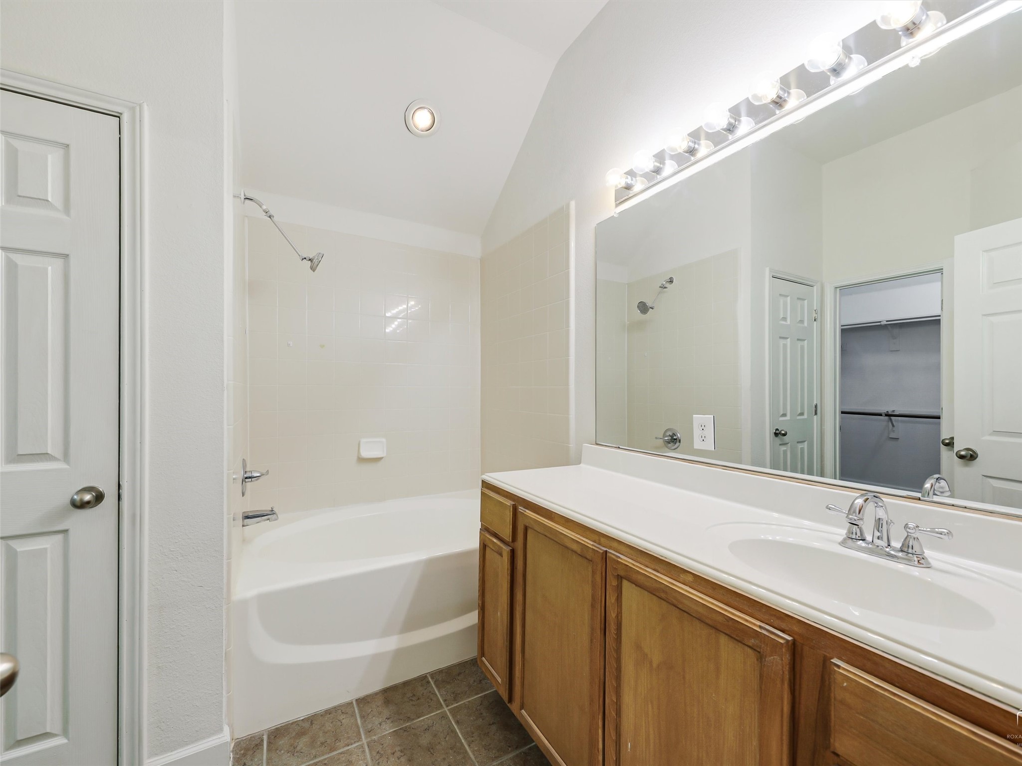 704 Darlington Trail Fort Worth TX 76131
