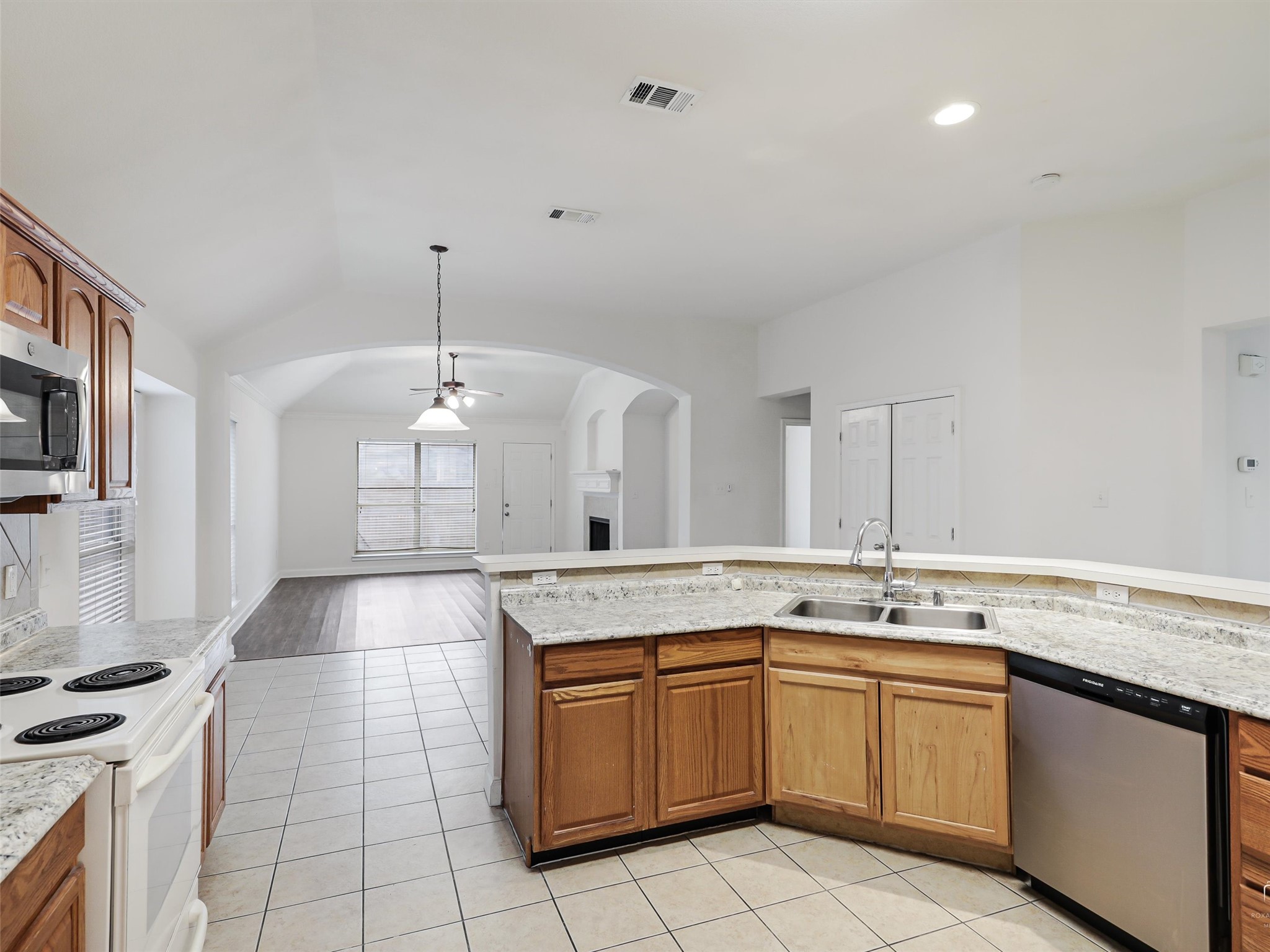 704 Darlington Trail Fort Worth TX 76131