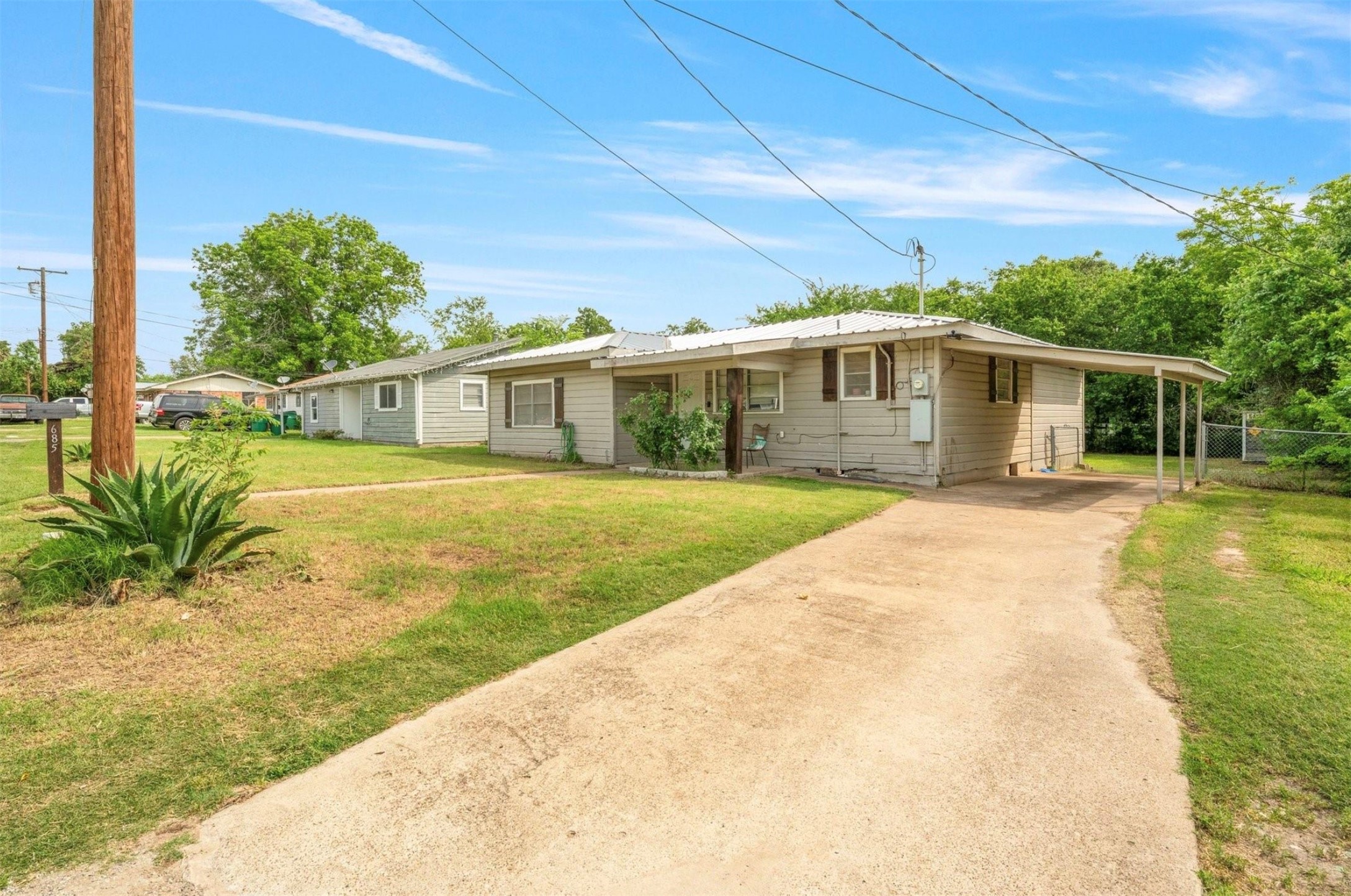 685 S First Avenue Stephenville TX 76401