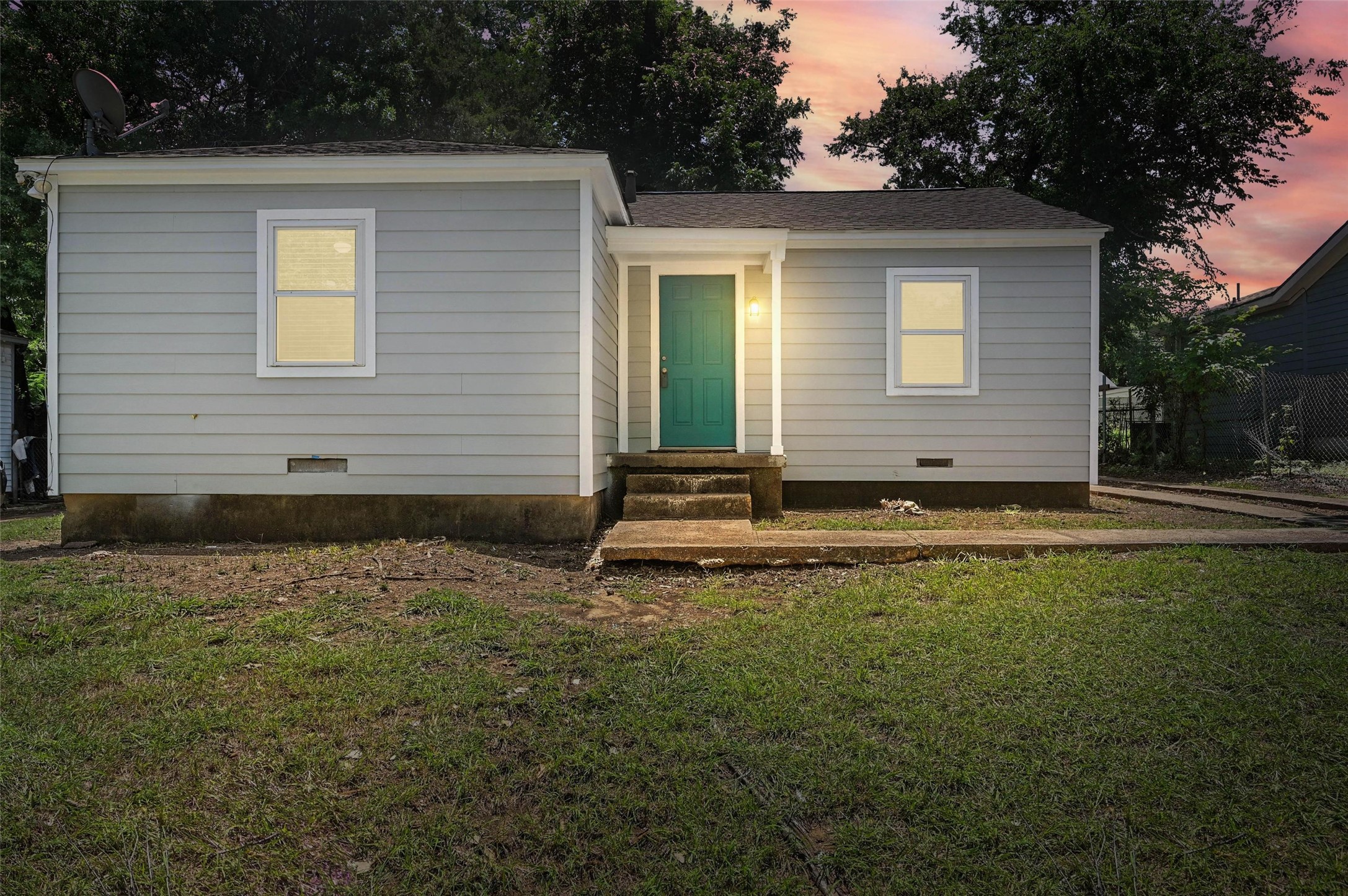 3465 Kellogg Avenue Dallas TX 75216