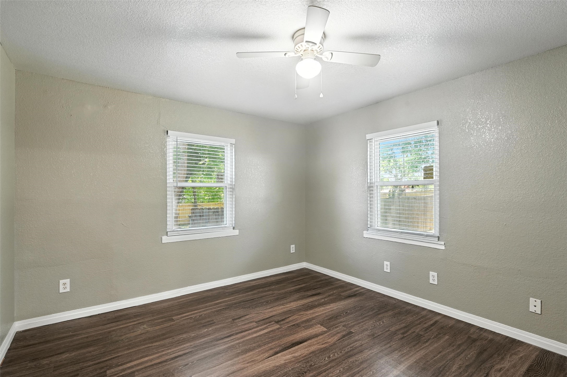 3465 Kellogg Avenue Dallas TX 75216