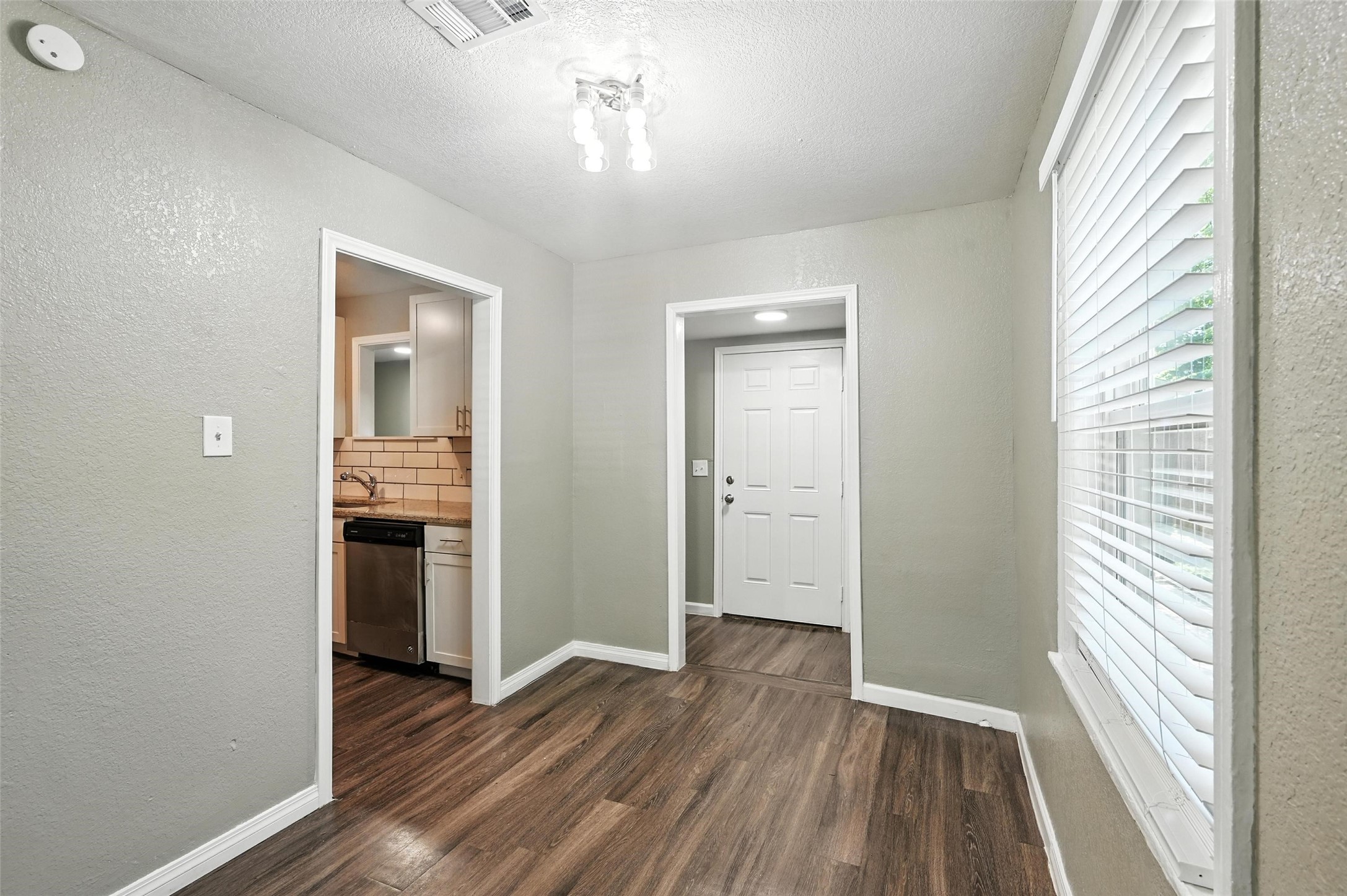 3465 Kellogg Avenue Dallas TX 75216