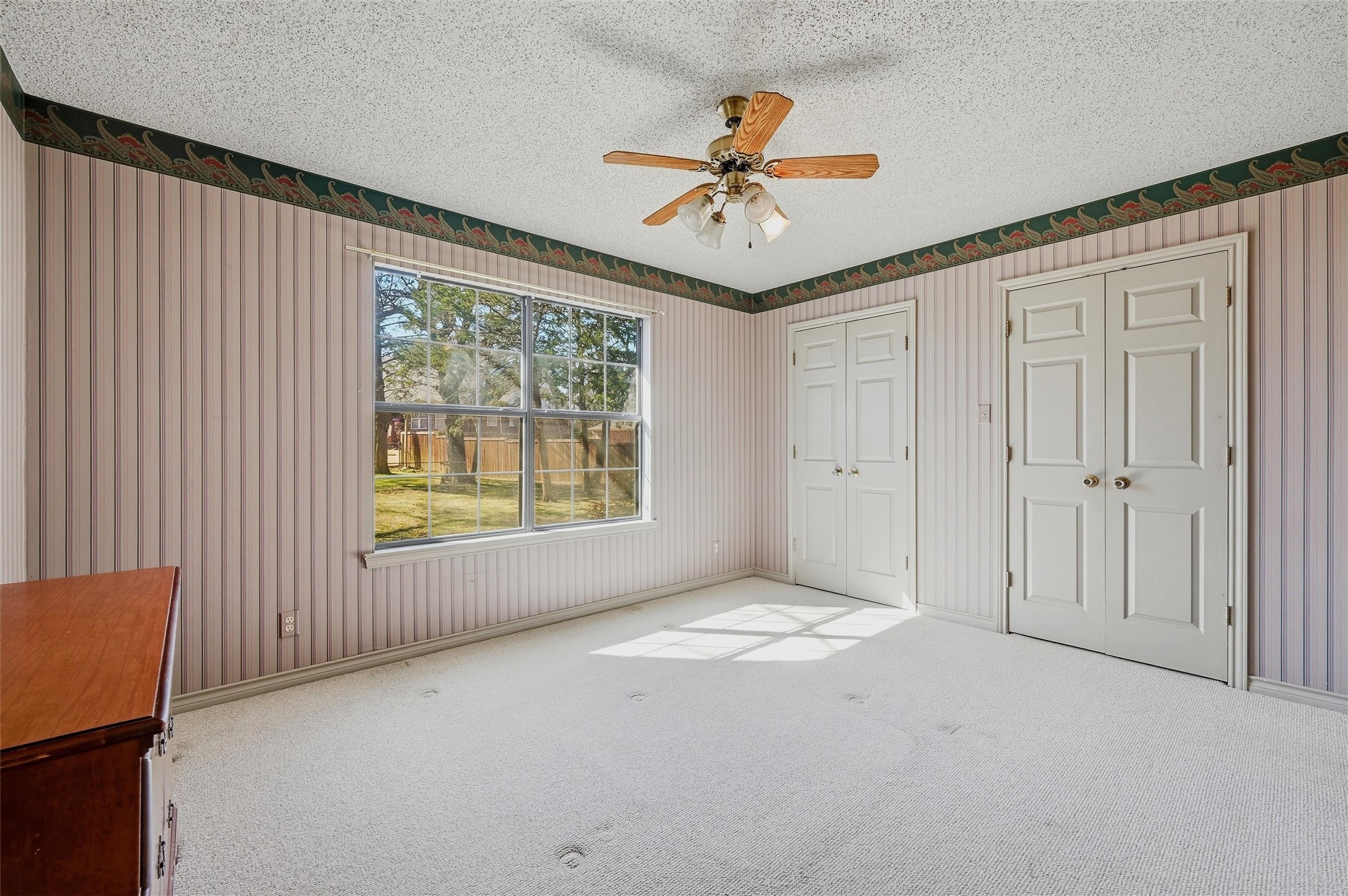 716 Kiowa Drive E Lake Kiowa TX 76240