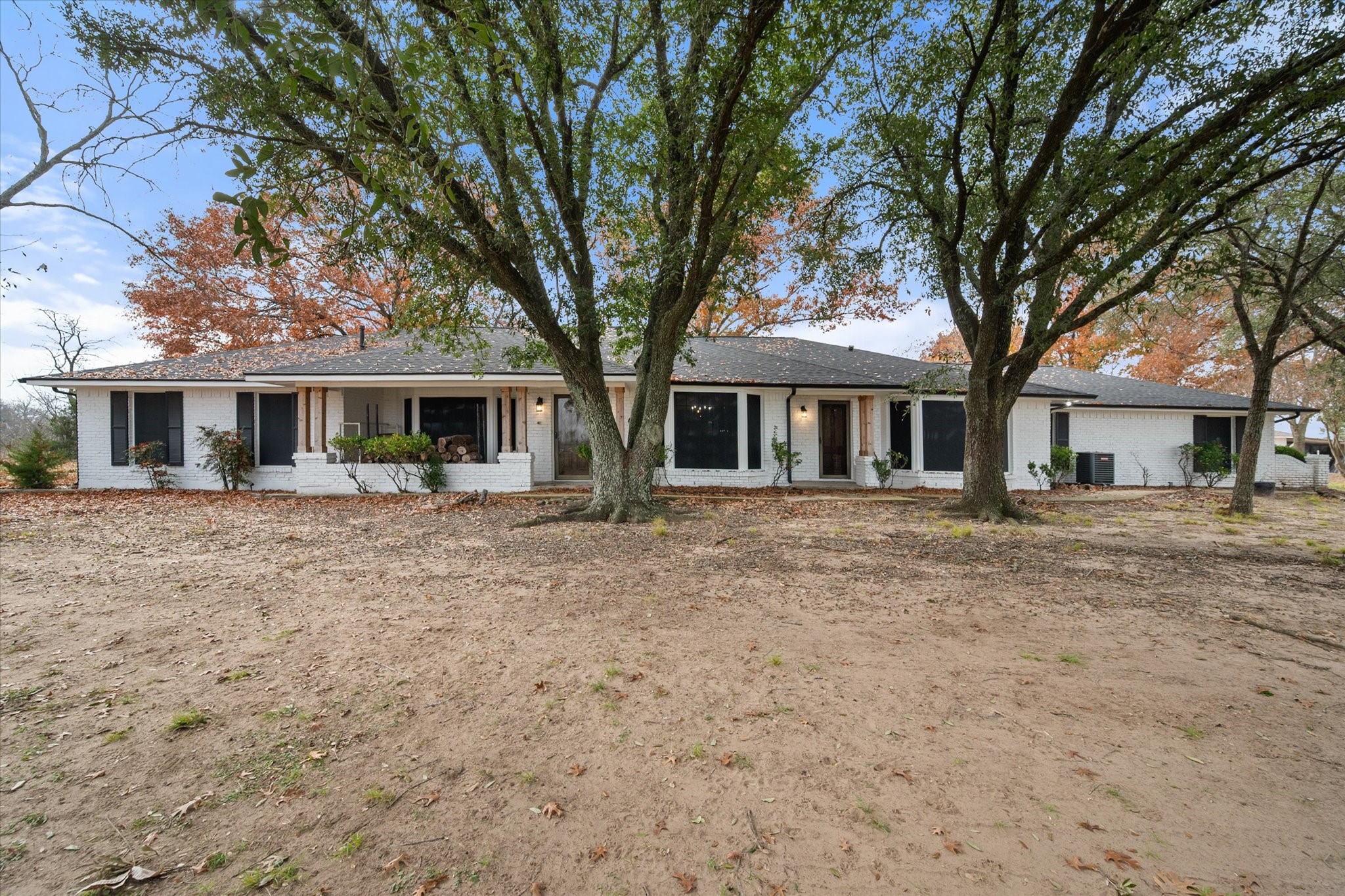 9926 NW County Road 1390 Blooming Grove TX 76626
