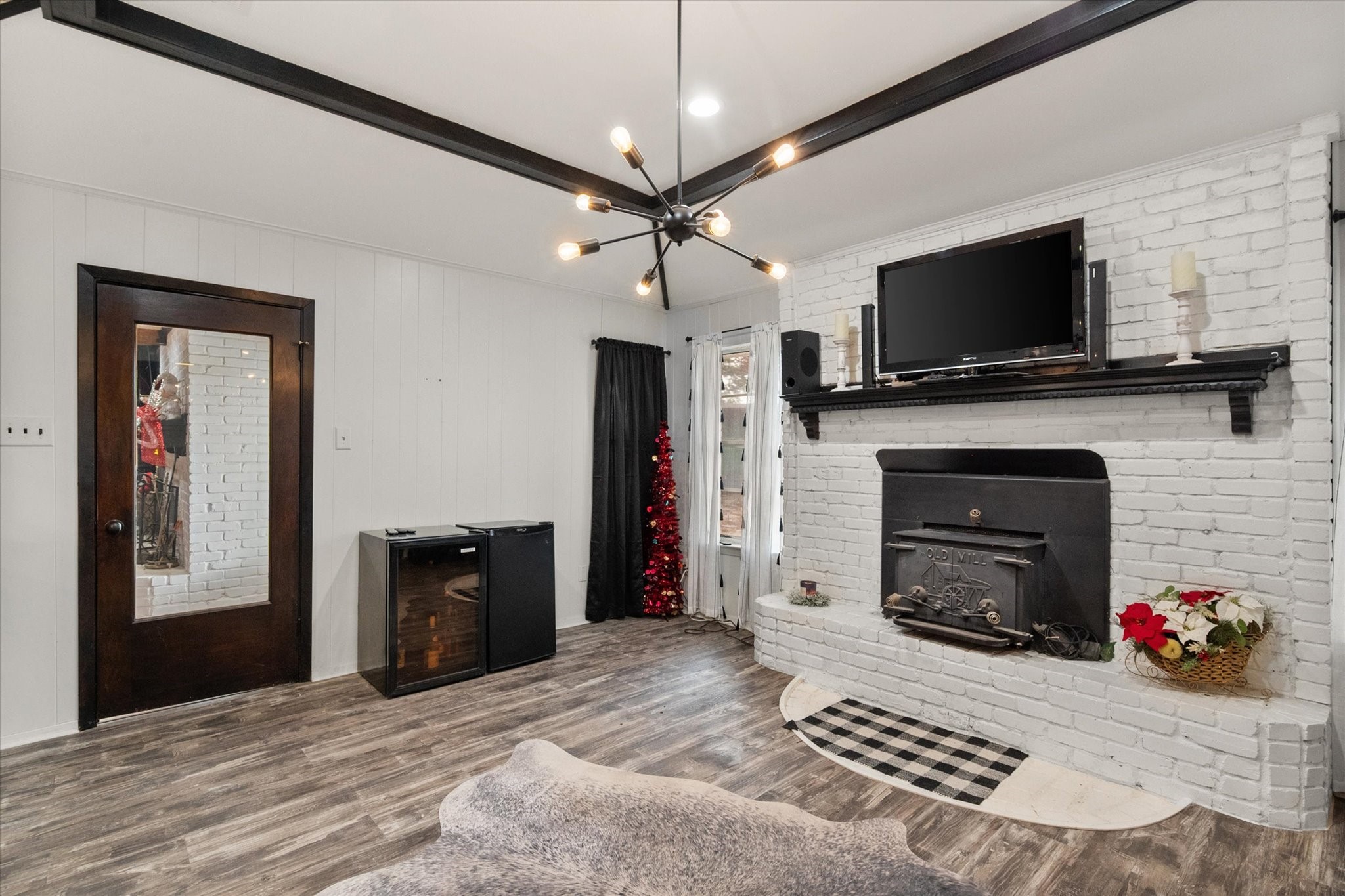 9926 NW County Road 1390 Blooming Grove TX 76626