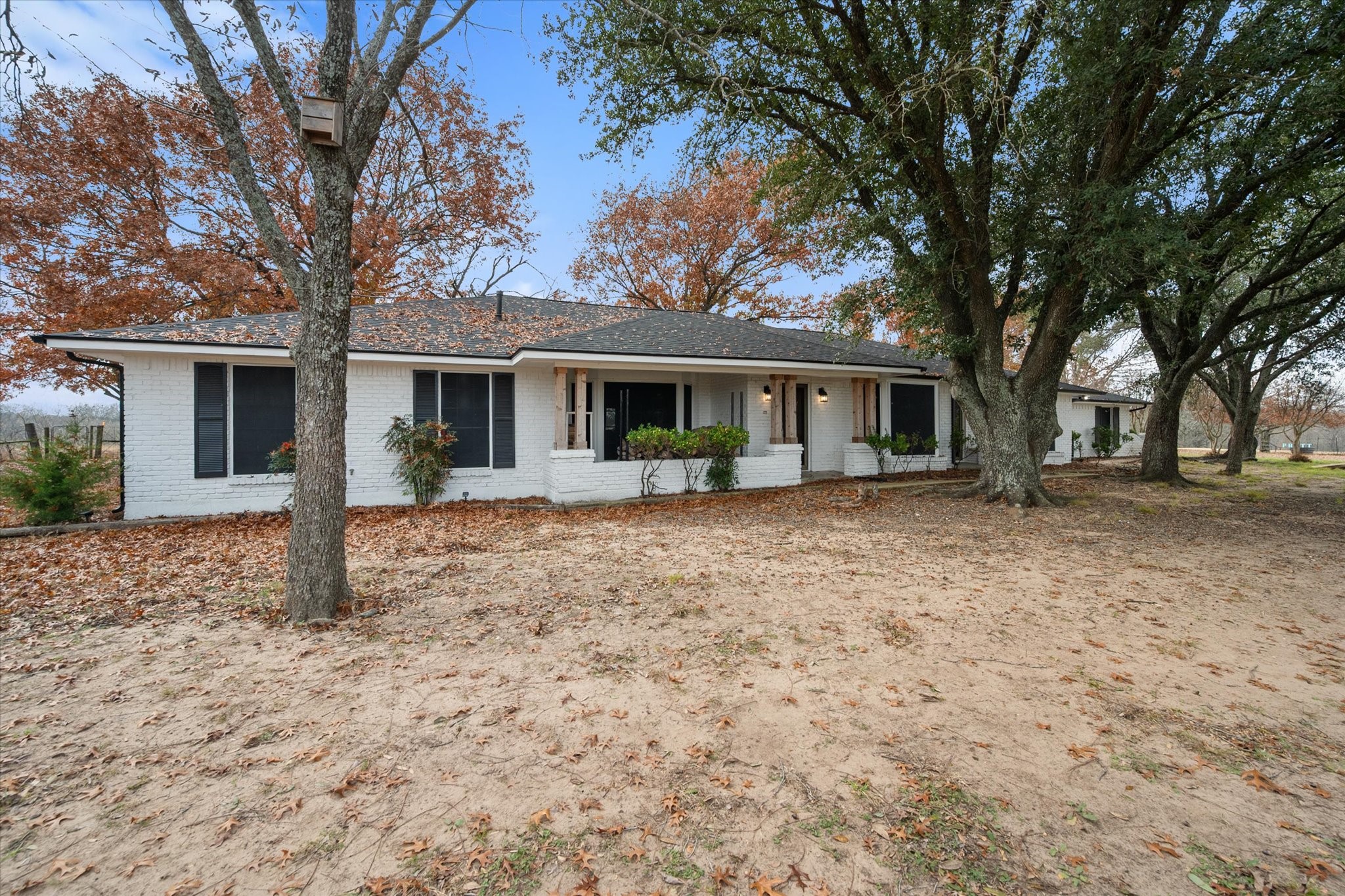9926 NW County Road 1390 Blooming Grove TX 76626