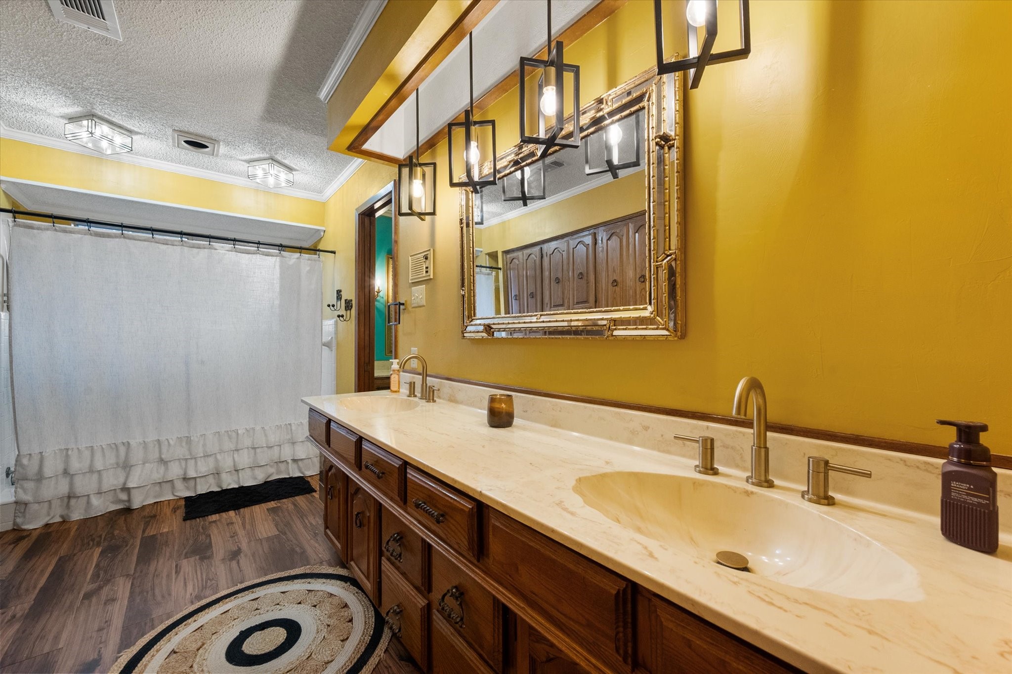 9926 NW County Road 1390 Blooming Grove TX 76626