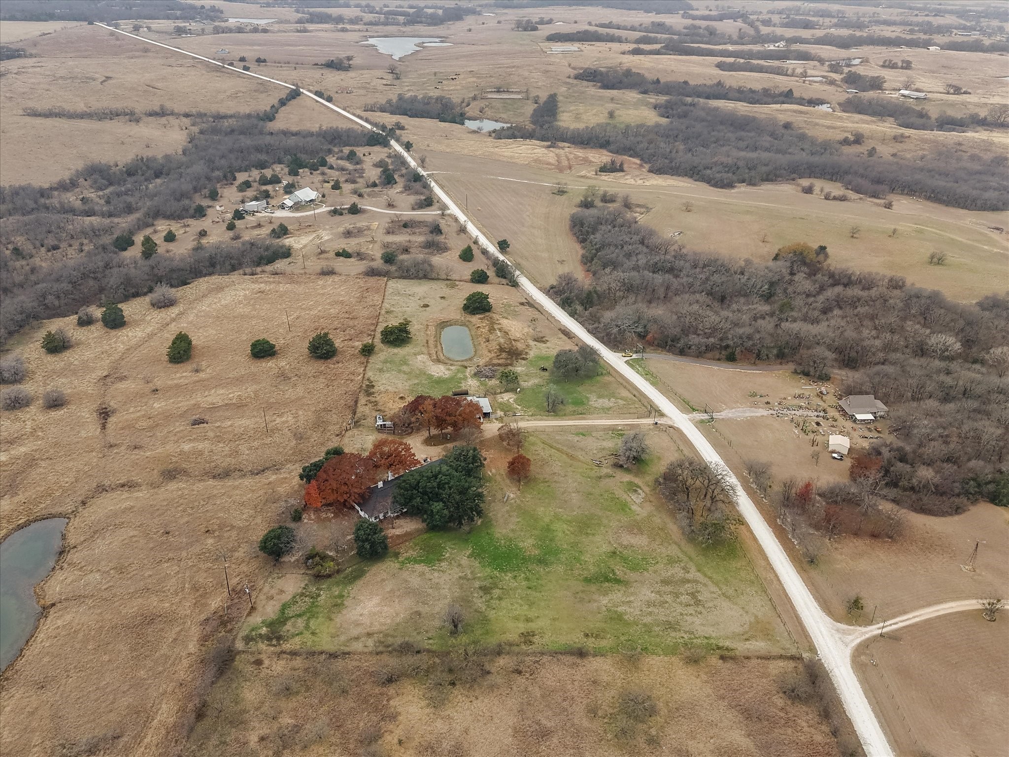 9926 NW County Road 1390 Blooming Grove TX 76626
