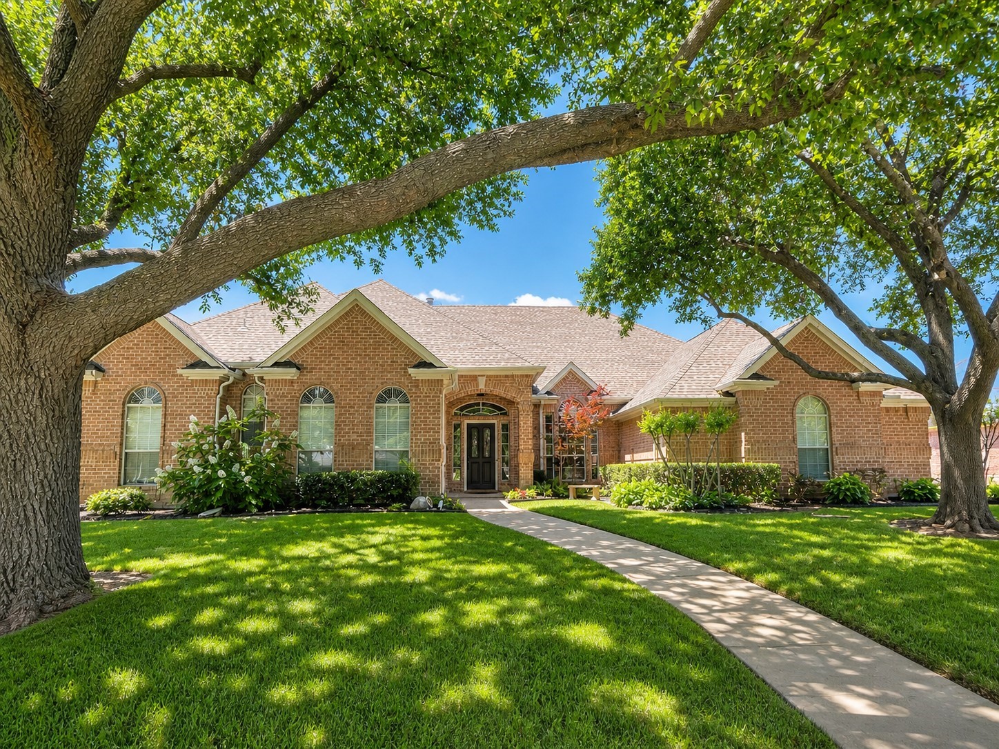 901 Glen Abbey Drive Mansfield TX 76063