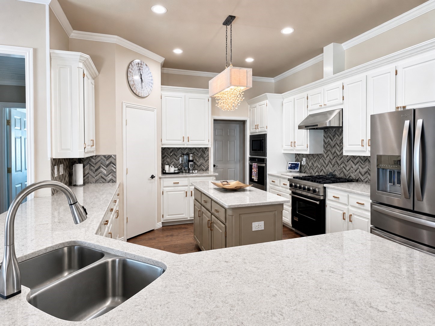 901 Glen Abbey Drive Mansfield TX 76063