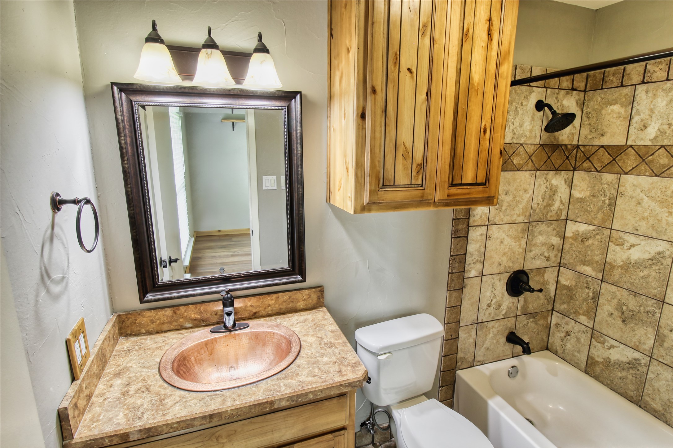 1214 Vivienne Street Weatherford TX 76086