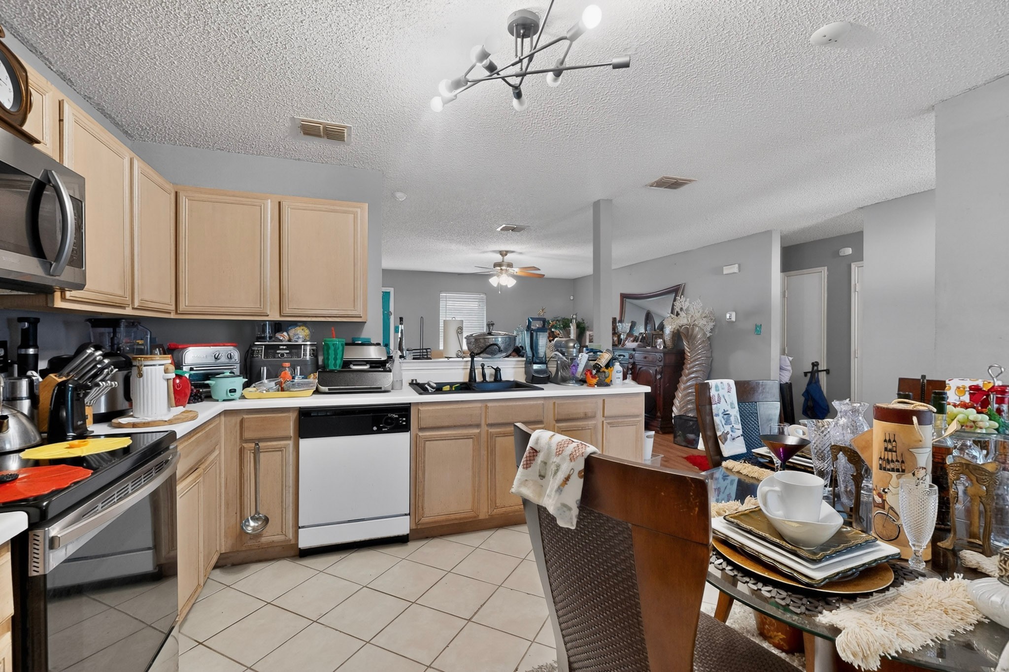 212 Crystalwood Drive Mesquite TX 75149