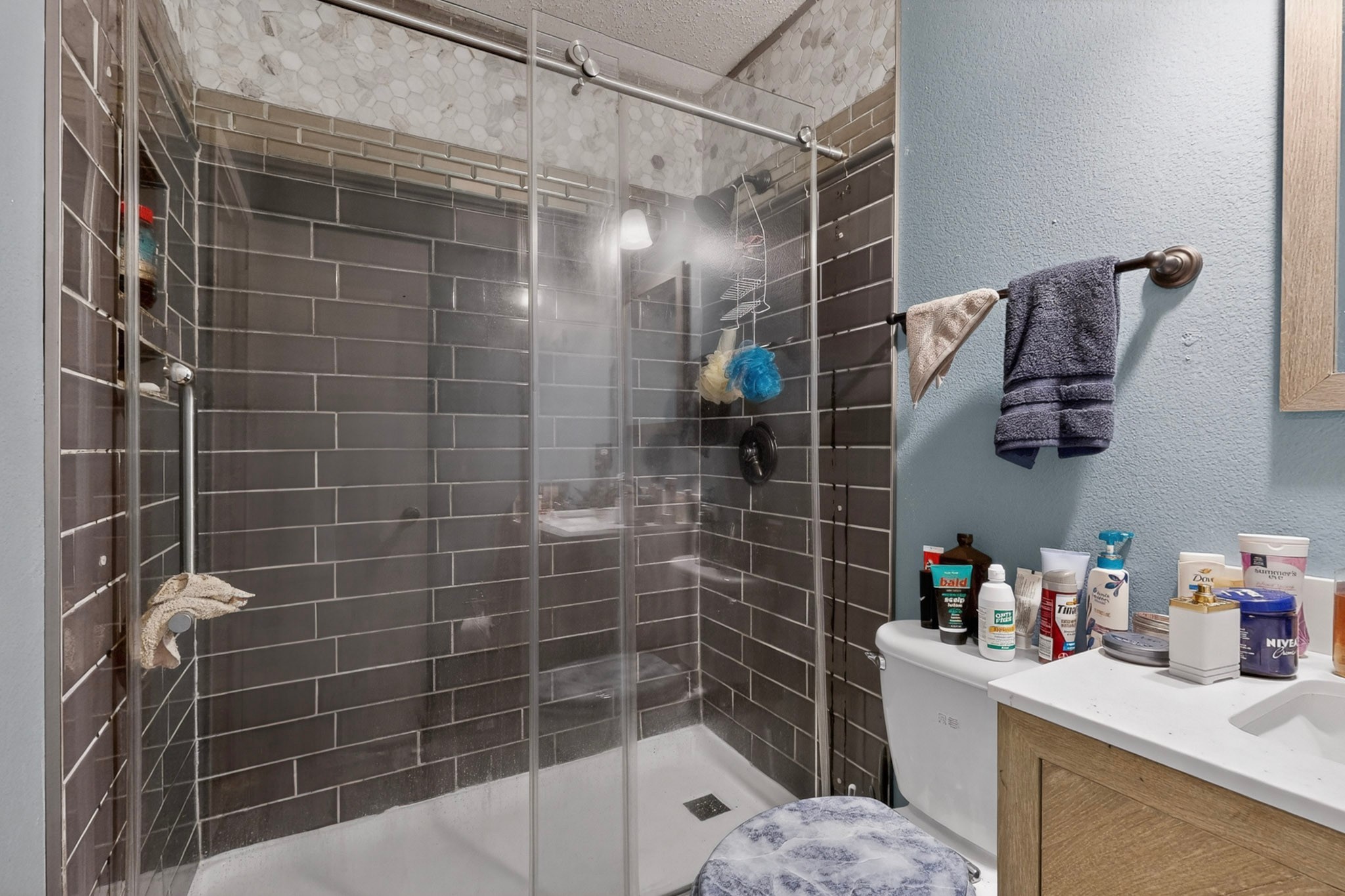 212 Crystalwood Drive Mesquite TX 75149