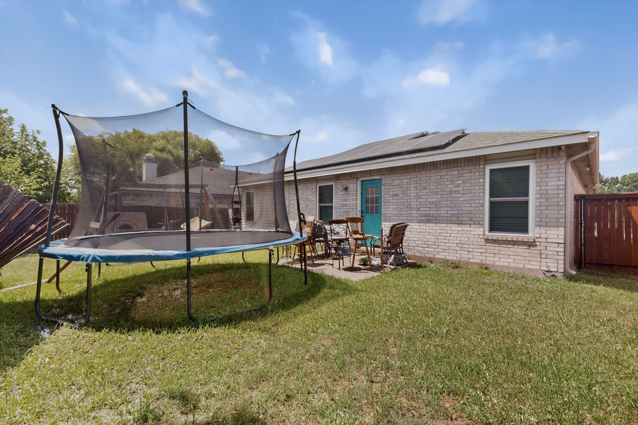 212 Crystalwood Drive Mesquite TX 75149