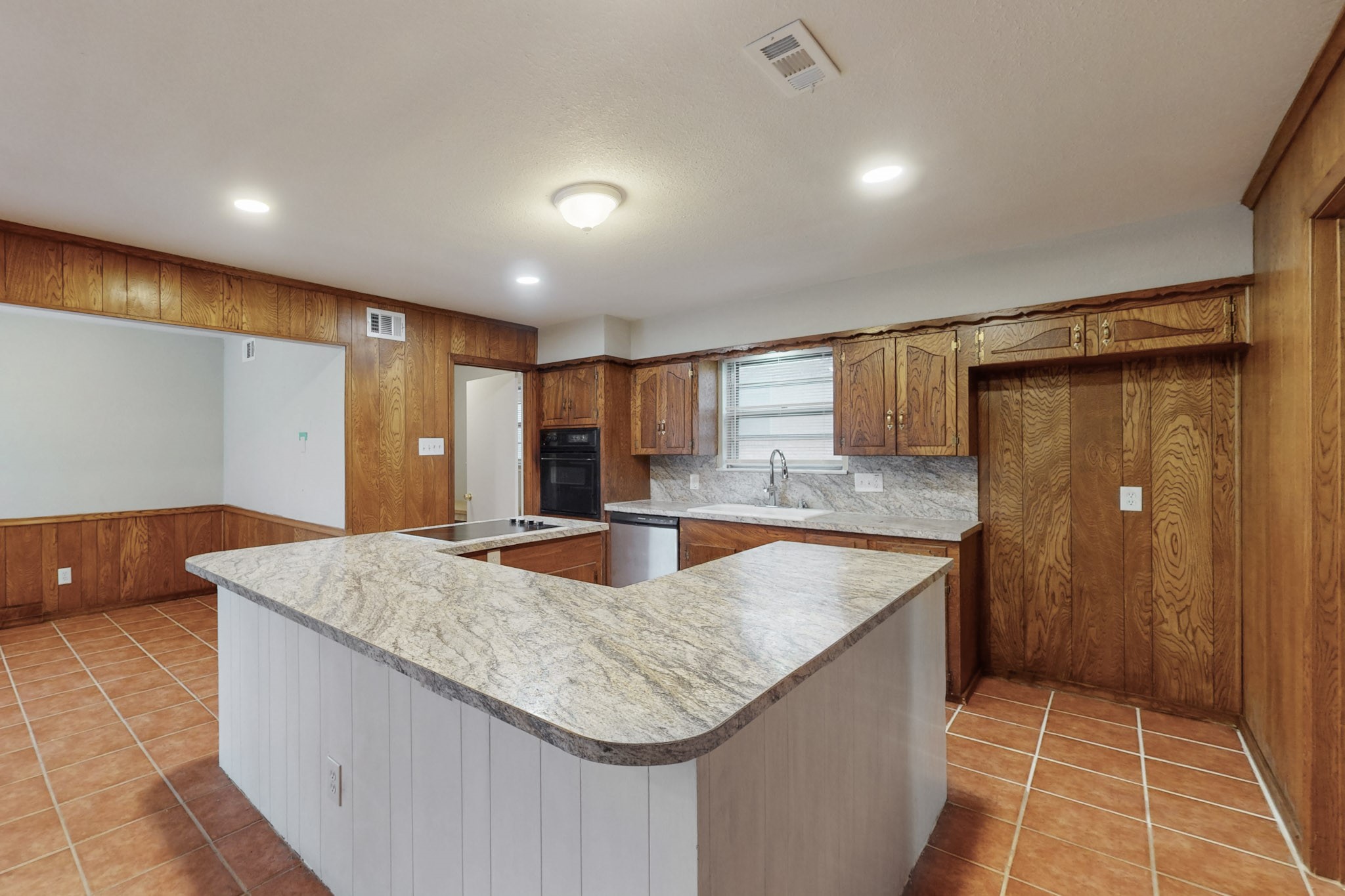2207 Trinidad Drive Dallas TX 75232