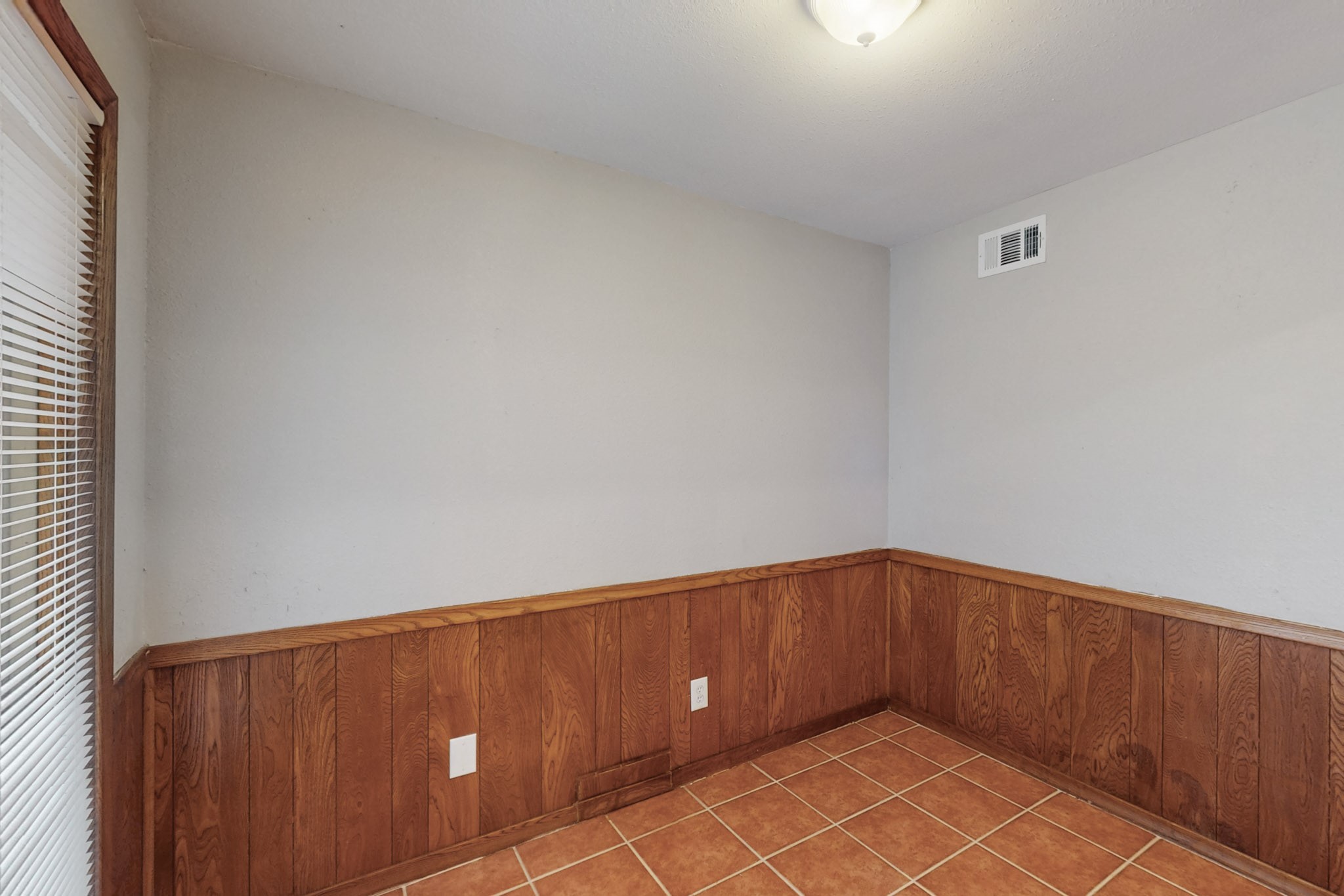 2207 Trinidad Drive Dallas TX 75232