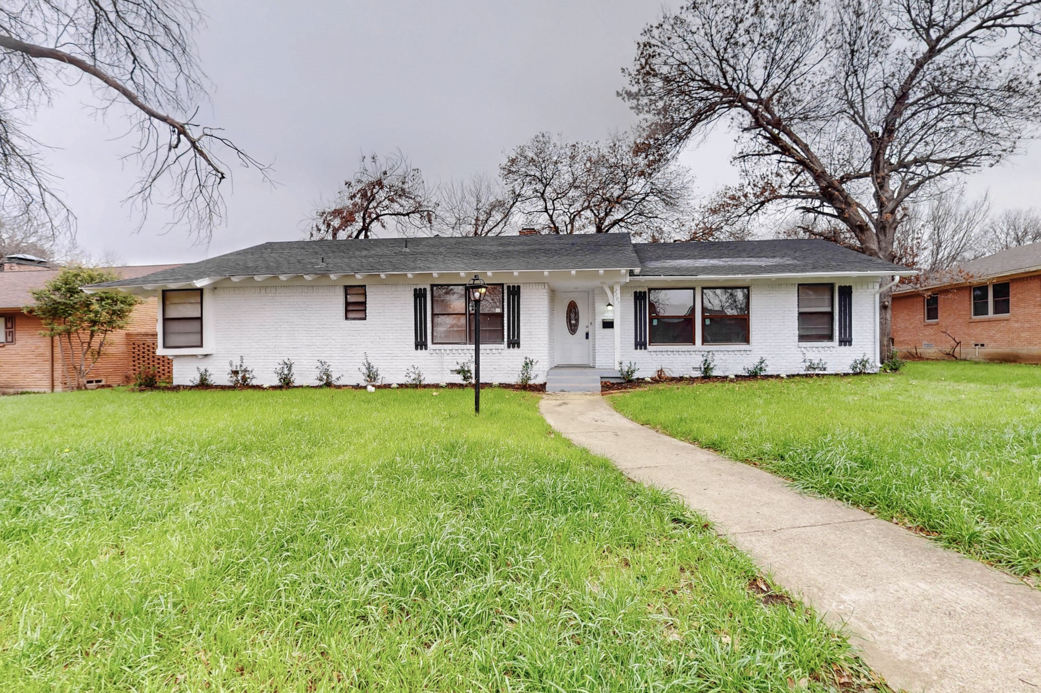 2207 Trinidad Drive Dallas TX 75232