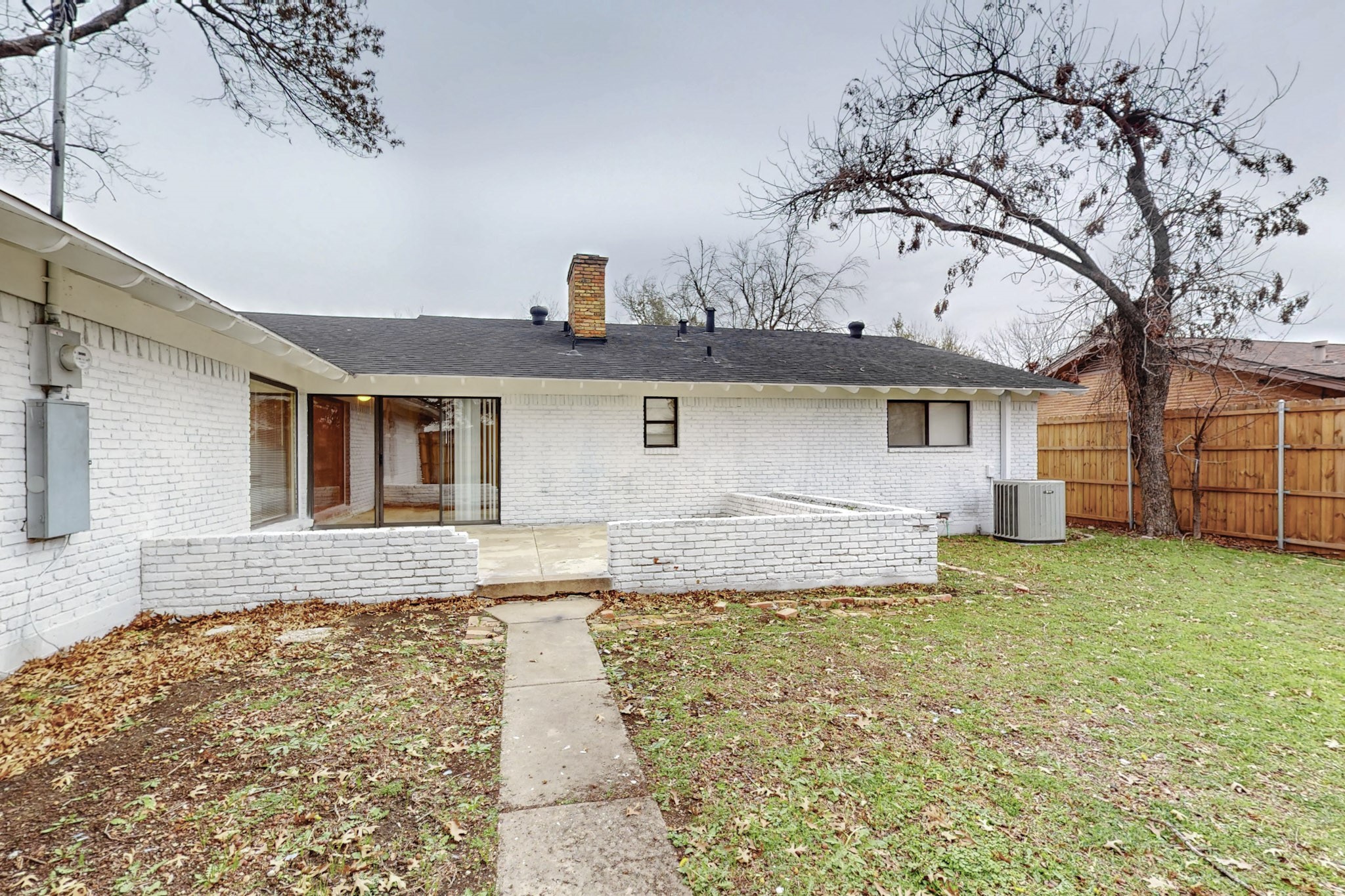 2207 Trinidad Drive Dallas TX 75232