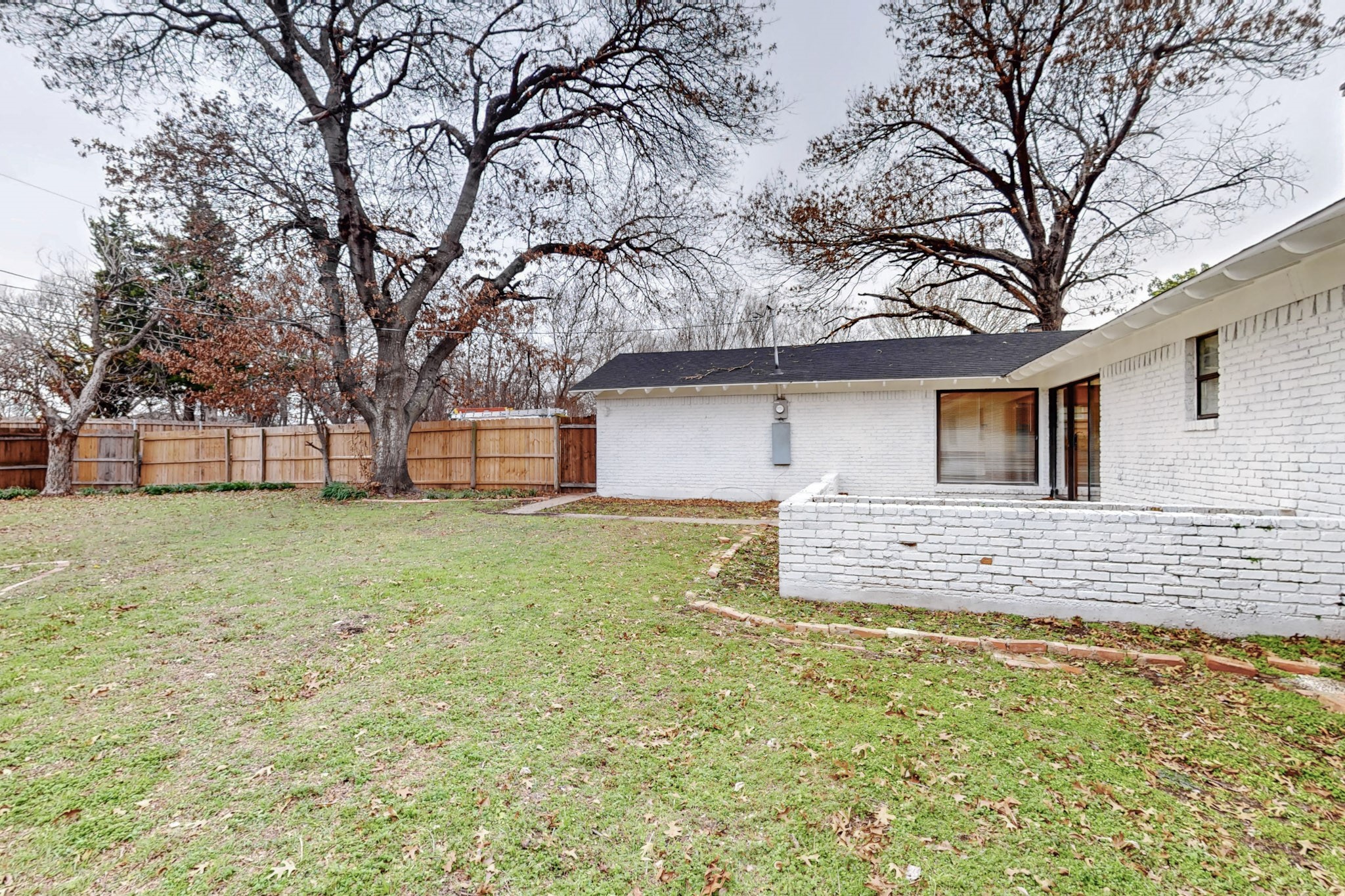 2207 Trinidad Drive Dallas TX 75232