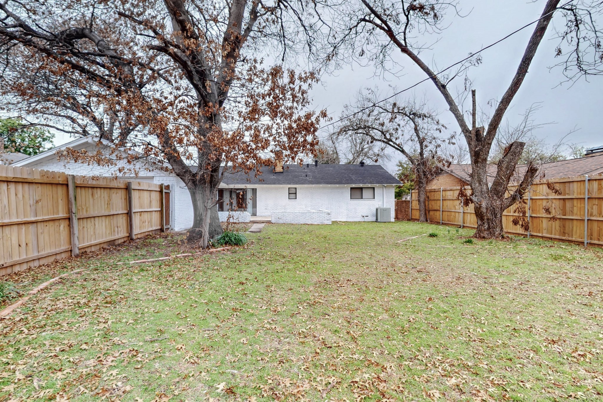 2207 Trinidad Drive Dallas TX 75232