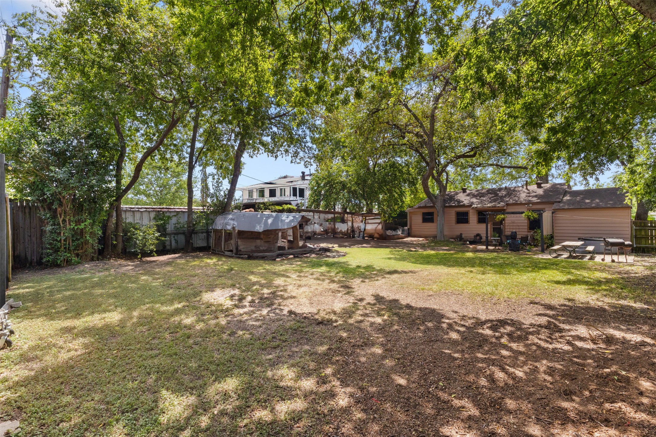 1703 Brandon Street Dallas TX 75208
