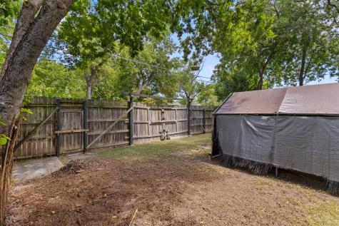 1703 Brandon Street Dallas TX 75208