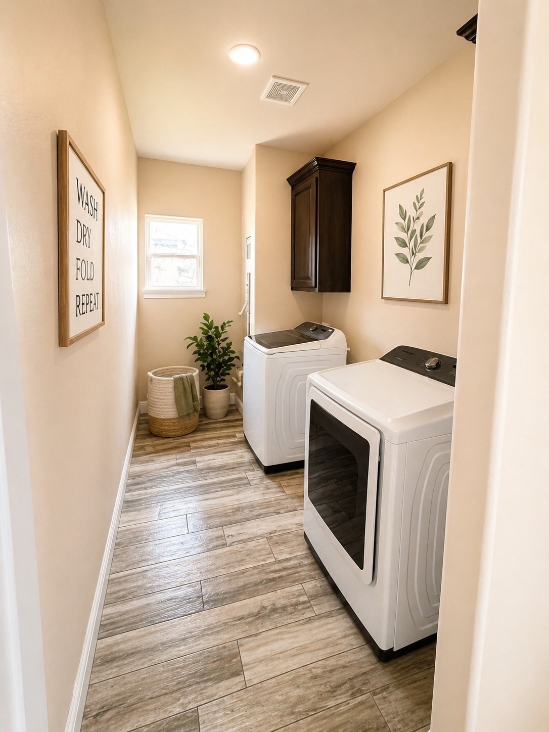 433 Sabine Avenue Cleburne TX 76031