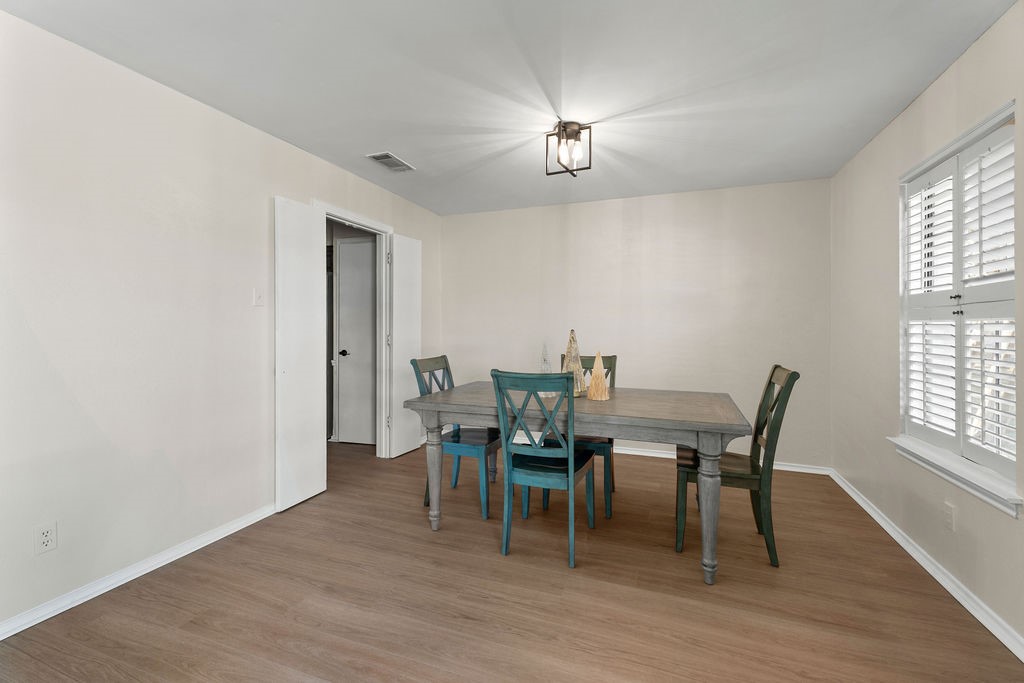 1114 Rainbow Drive Richardson TX 75081