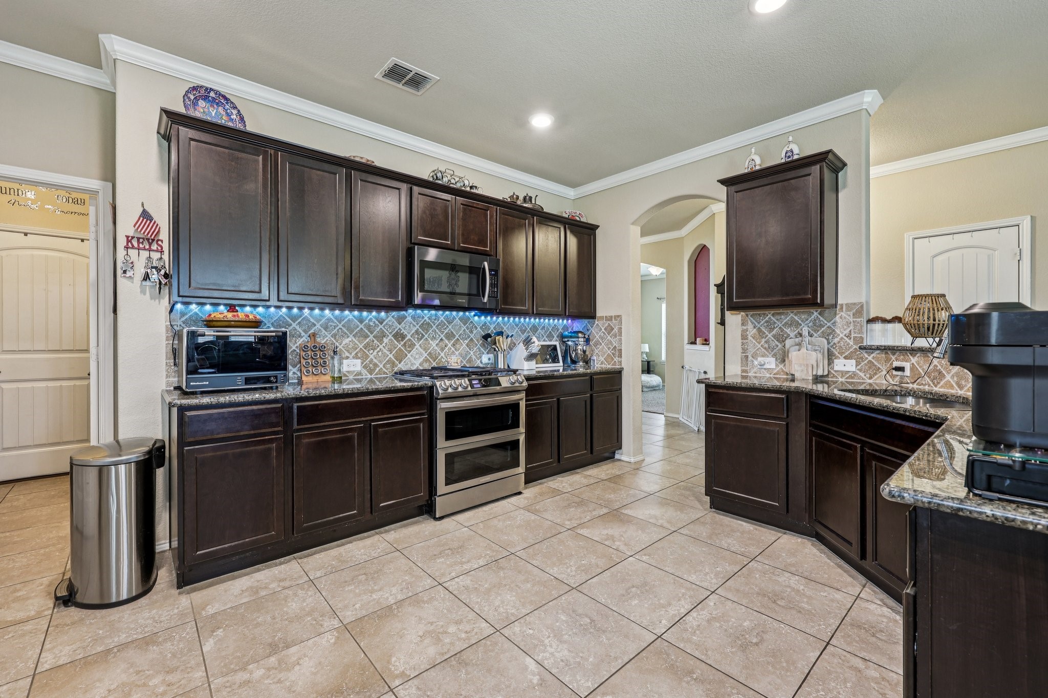 1332 Foxglove Lane Burleson TX 76028
