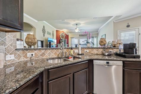 1332 Foxglove Lane Burleson TX 76028