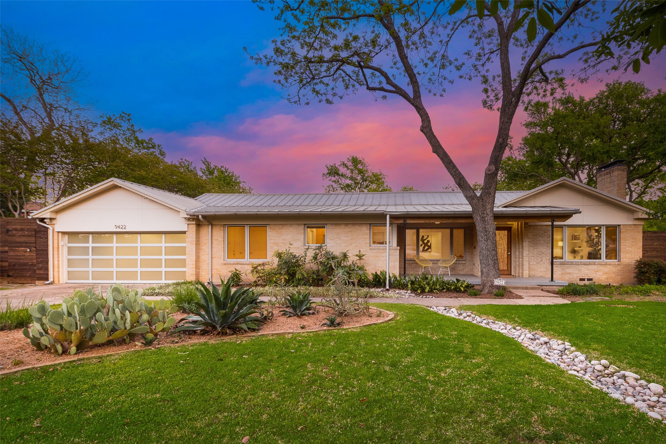 9422 Hermosa Drive Dallas TX 75218