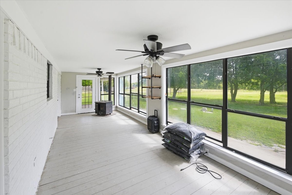 2207 Southwinds Drive Lorena TX 76655