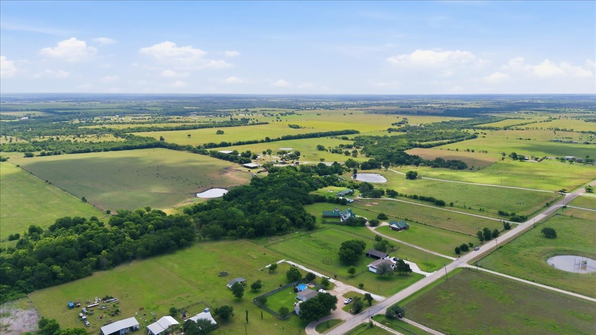 2207 Southwinds Drive Lorena TX 76655