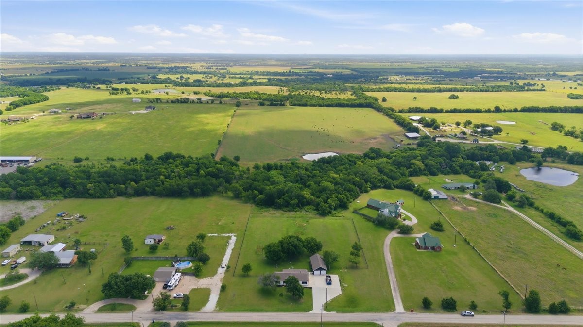 2207 Southwinds Drive Lorena TX 76655