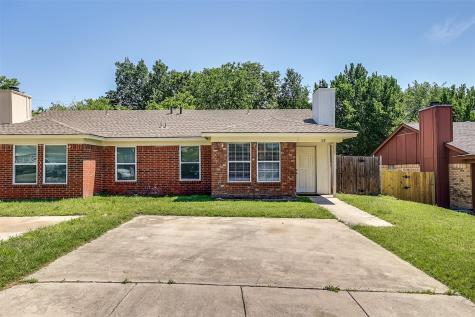 128 Oak Wood Lane Kennedale TX 76060