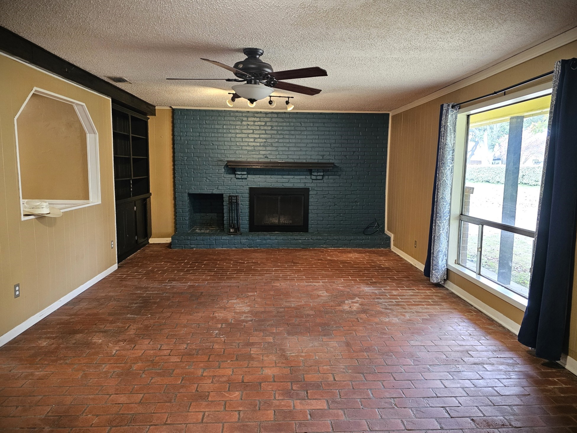 5779 N Cape Drive Chandler TX 75758
