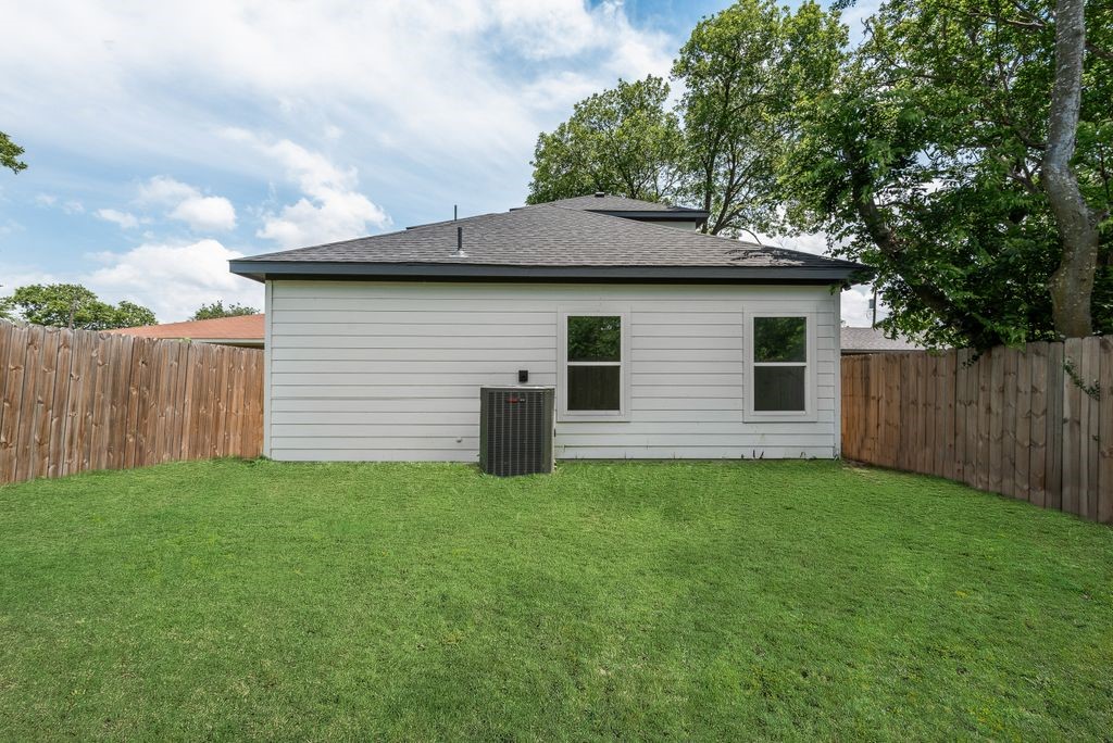 808 S Frances Street Terrell TX 75160