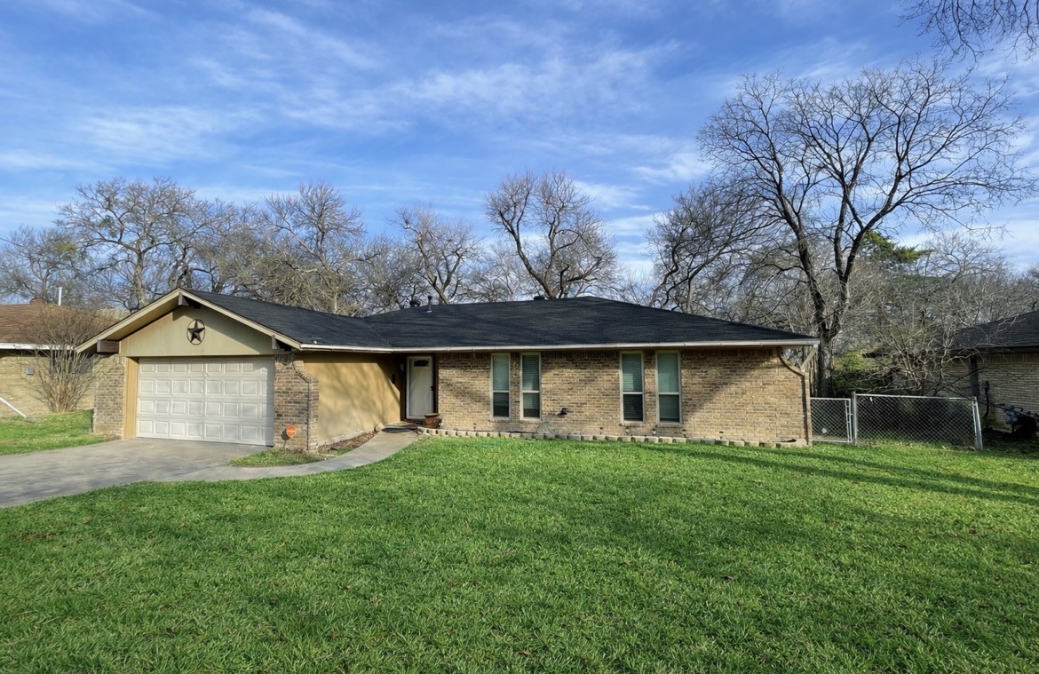 521 Sharp Drive Desoto TX 75115